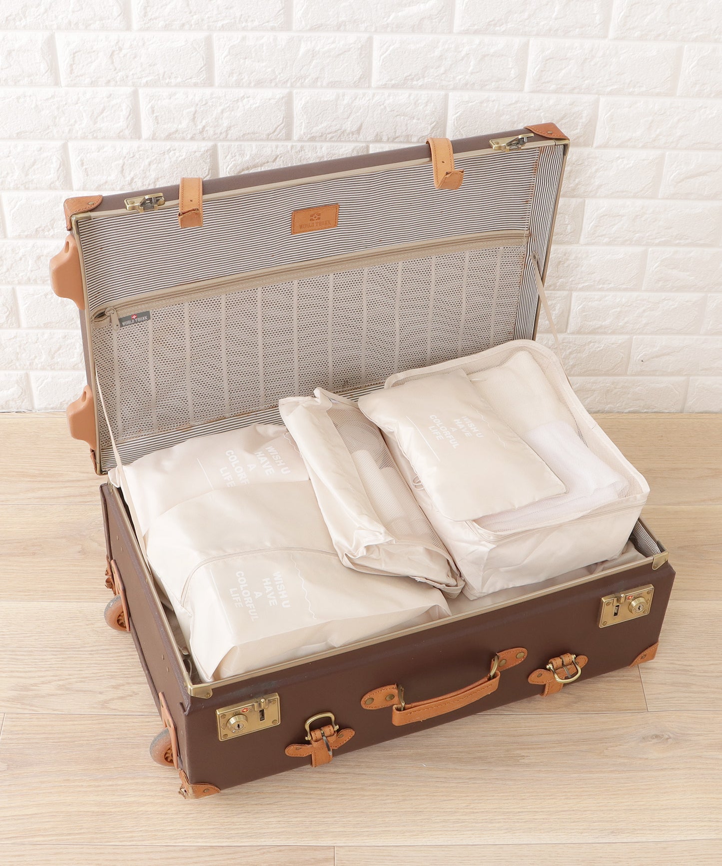 【8点セット】トラベル用スクエア型衣類収納ケース