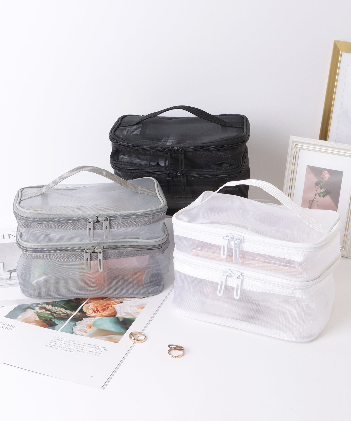 スクエア型2層メッシュマルチポーチ