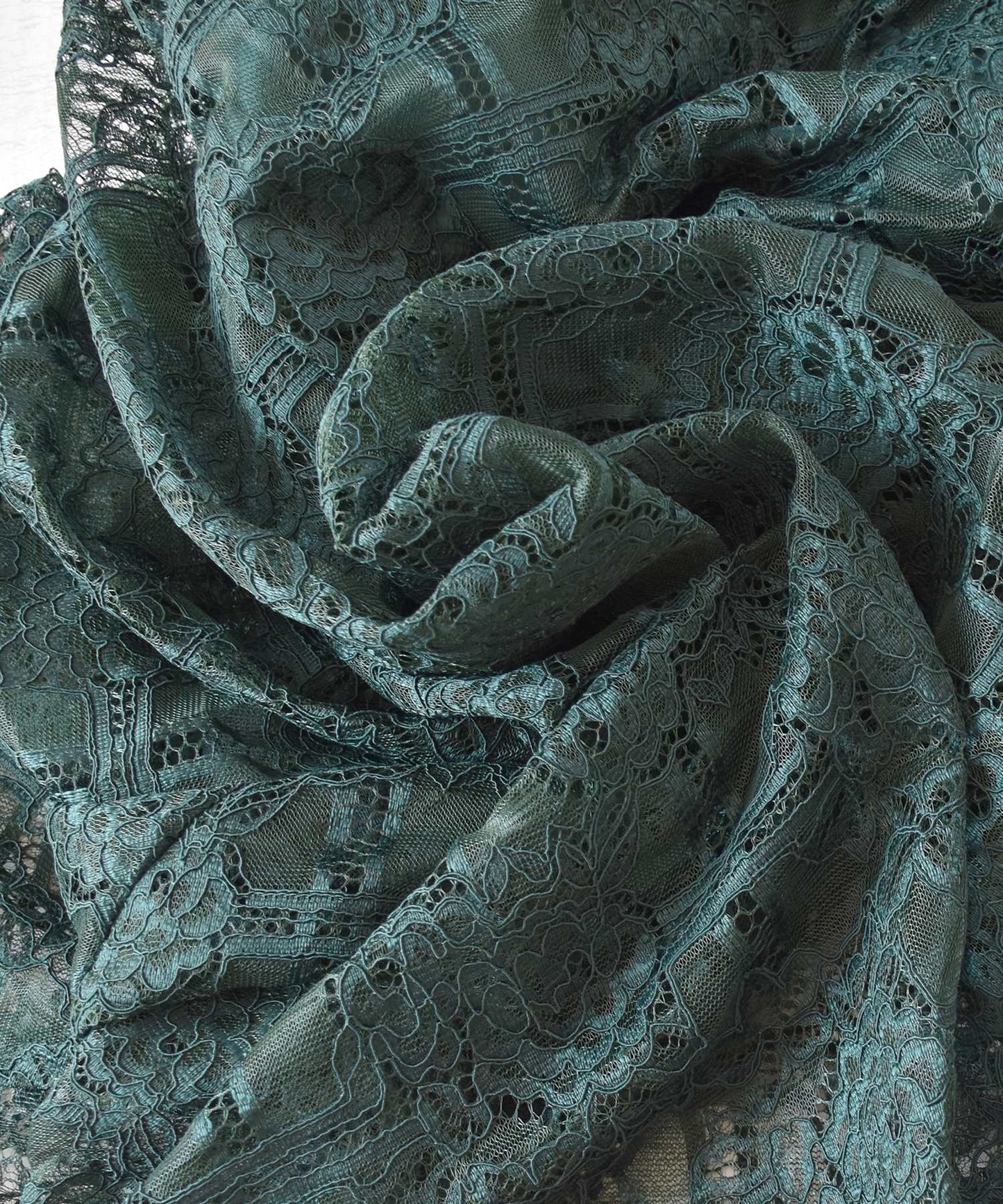 総レースカシュクール風ロングドレス・ワンピース