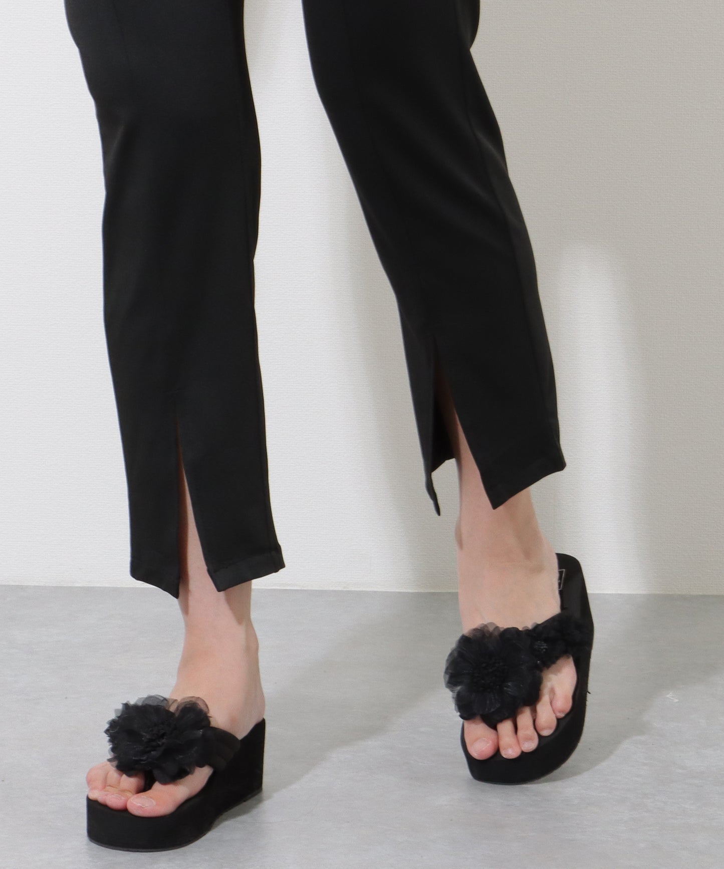 【2点セット】プチハイネック フリル ギャザー ラッシュガード