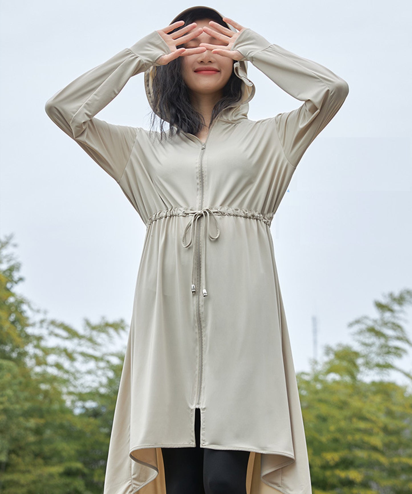 ウエスト ギャザー ロング丈 ジップアップ ラッシュガード