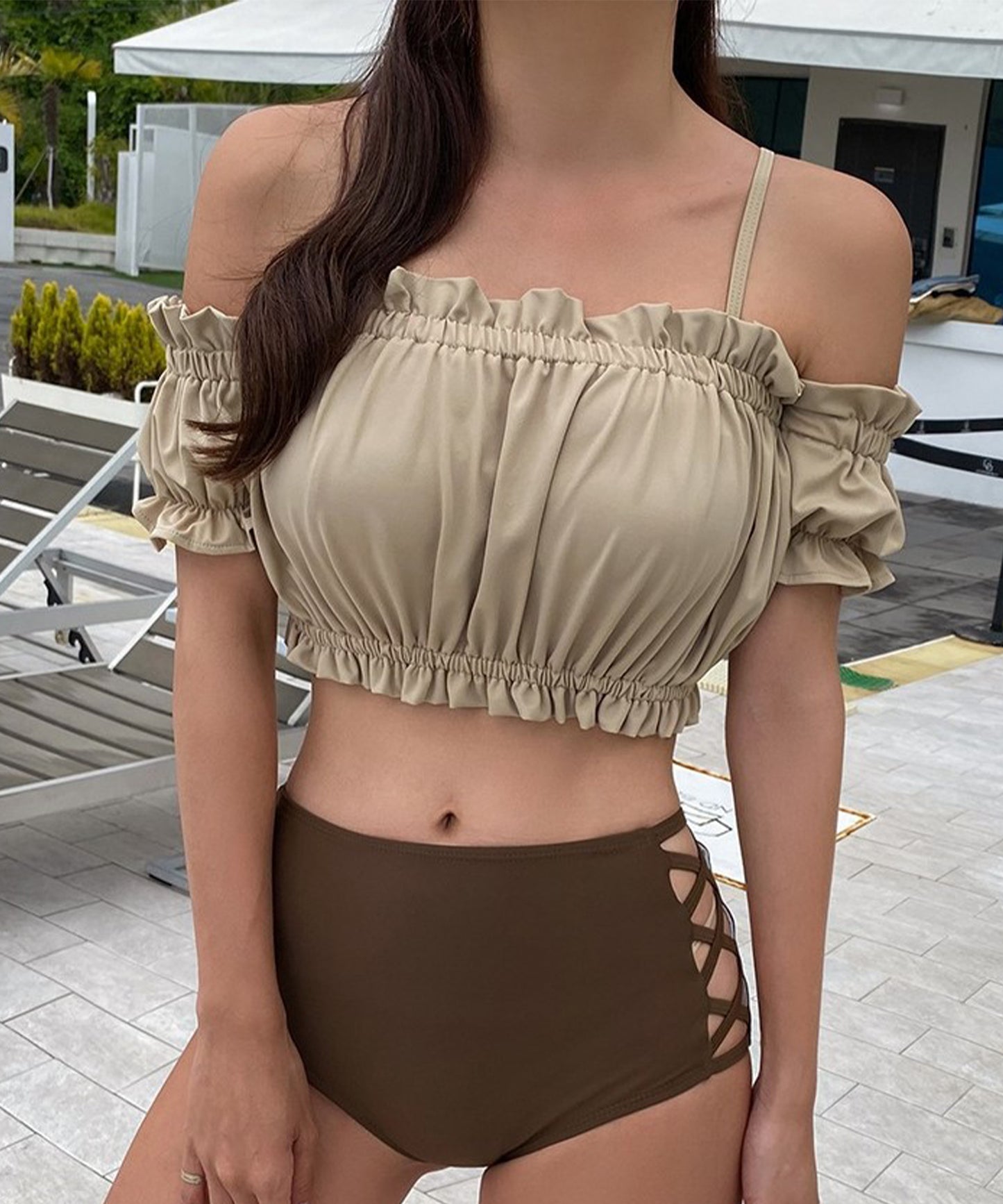 シャーリング フリル オフショルダー バイカラー スイムウエア