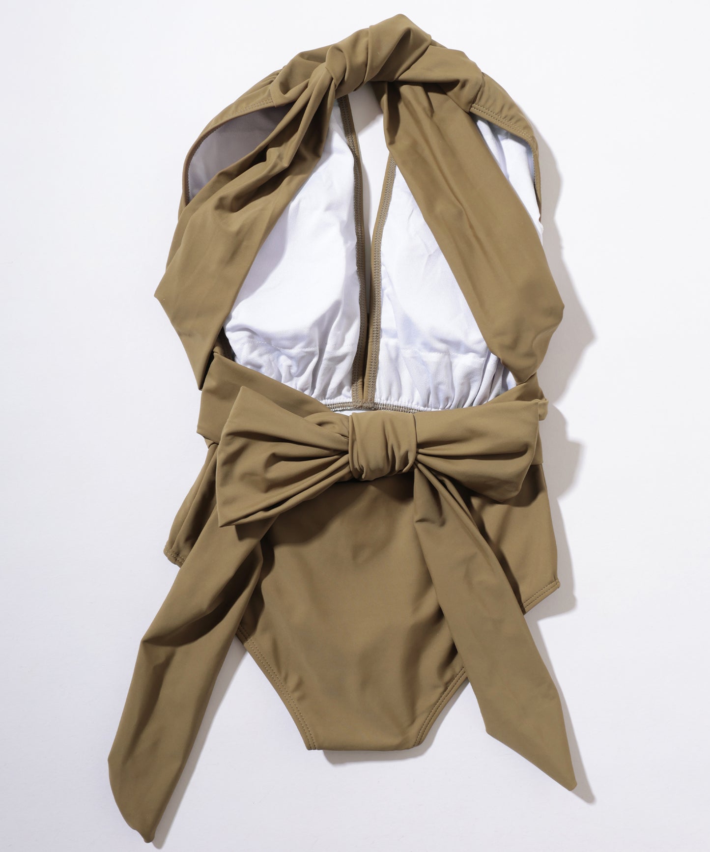 フロント 深V バックコンシャス ワンピース 水着