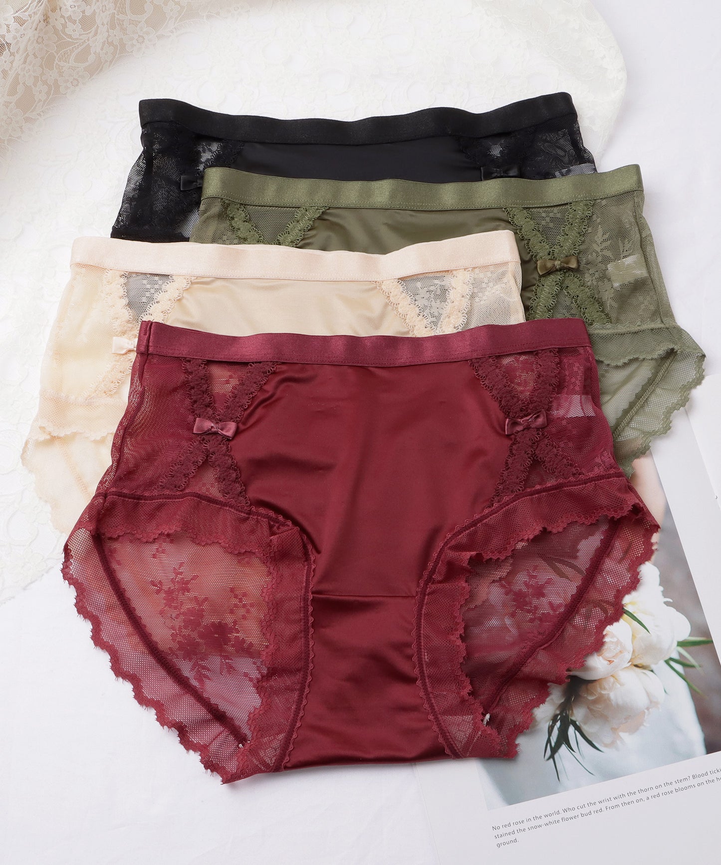 【4枚セット】レースドッキングカットアウトリボンショーツ