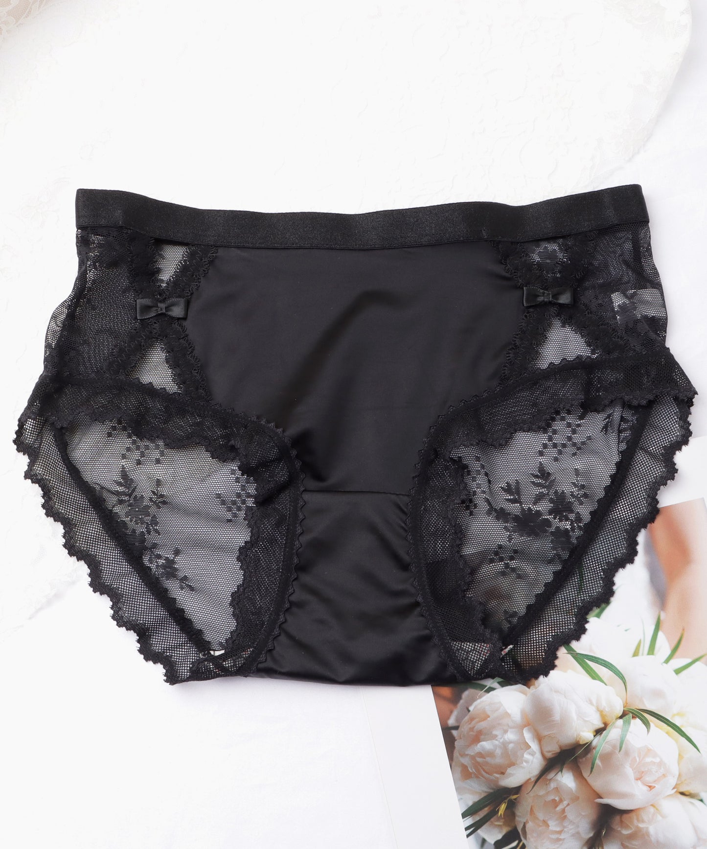 【4枚セット】レースドッキングカットアウトリボンショーツ