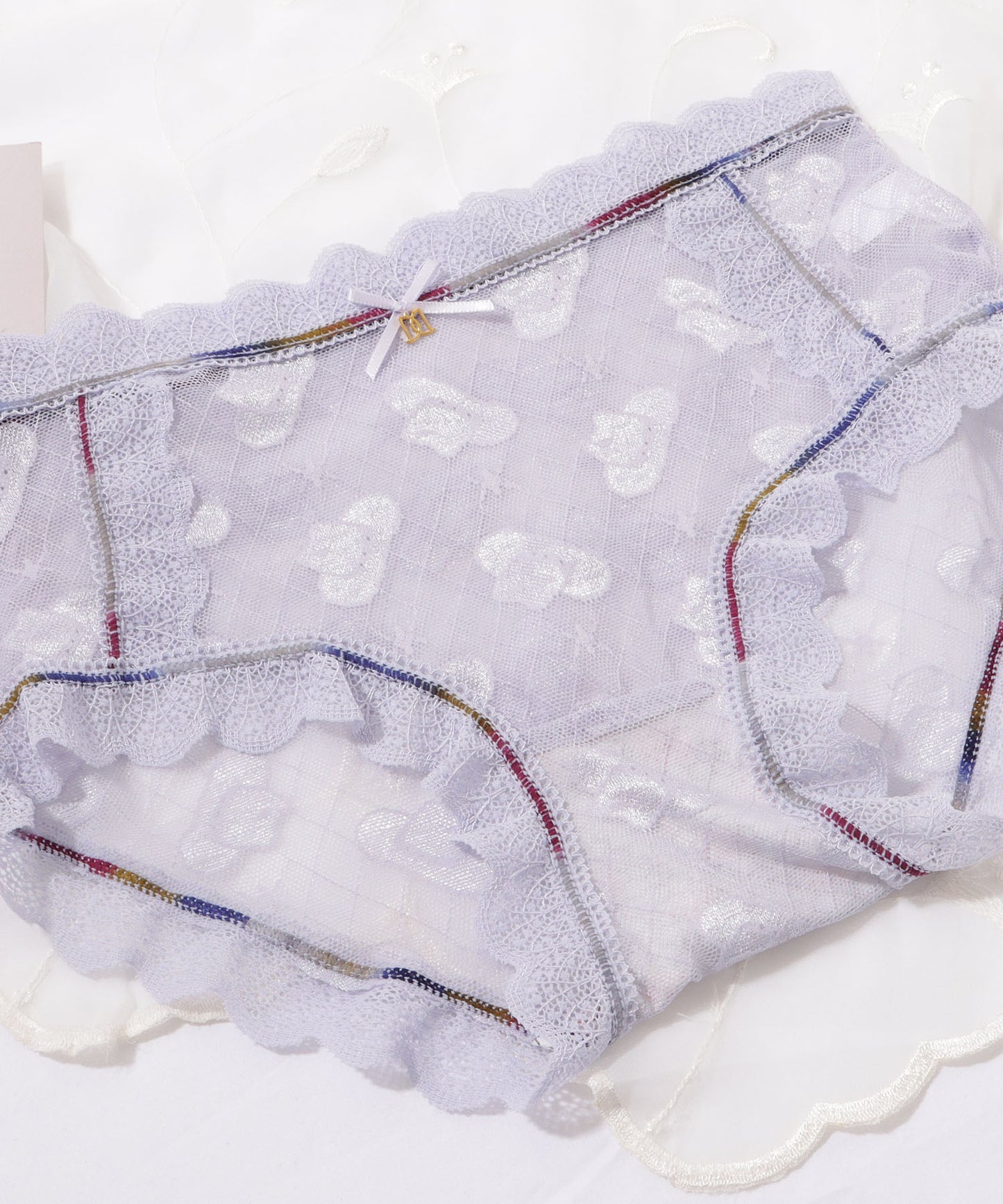【4枚セット】チャーム付きスカラップ花柄レーシィショーツ