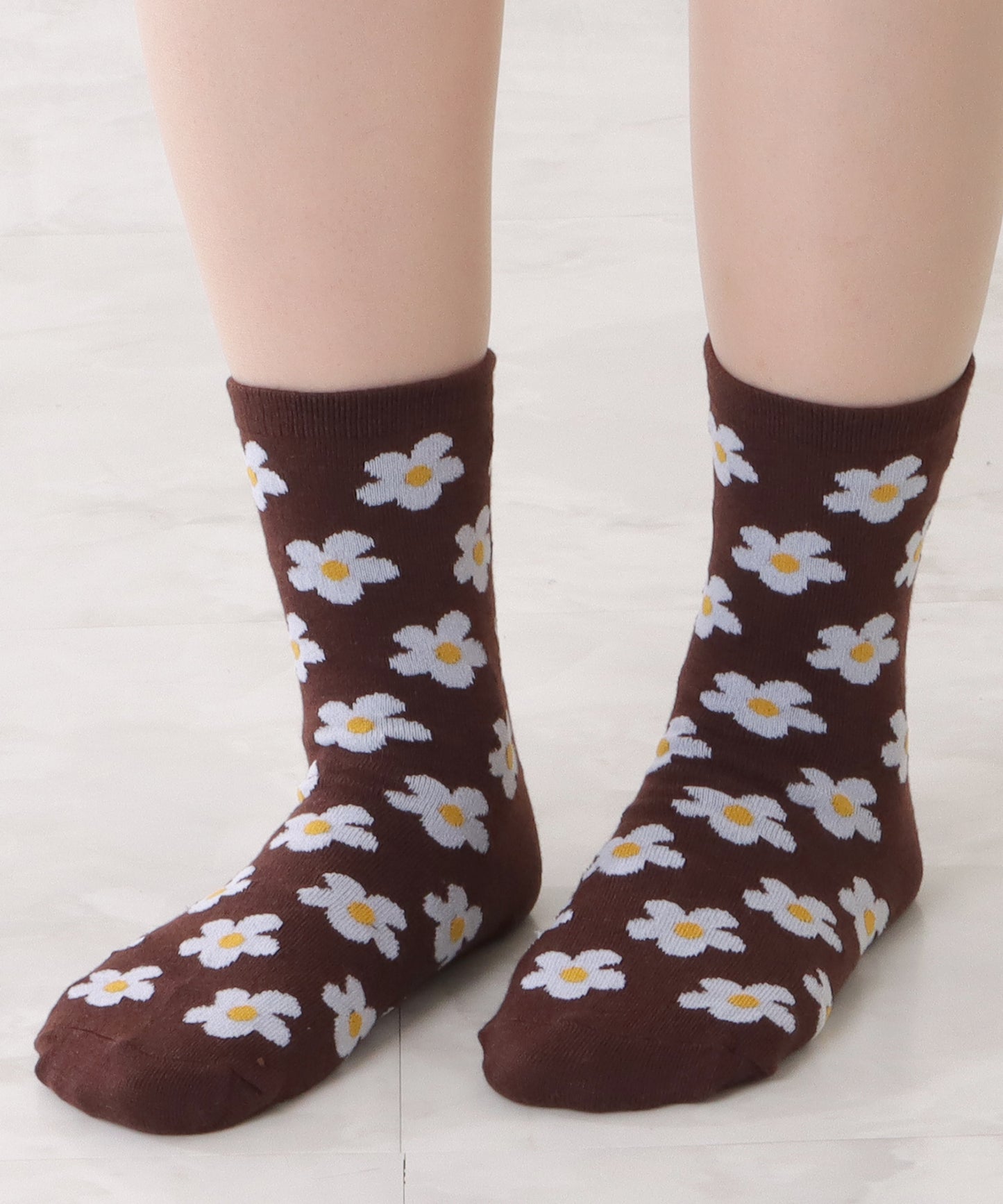 【10足セット】レトロ柄デザインレギュラー丈ブラウンソックス
