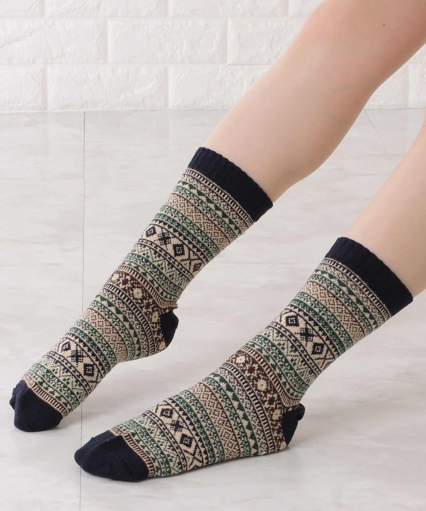 【10足セット】トライバル柄ショート丈カラーソックス