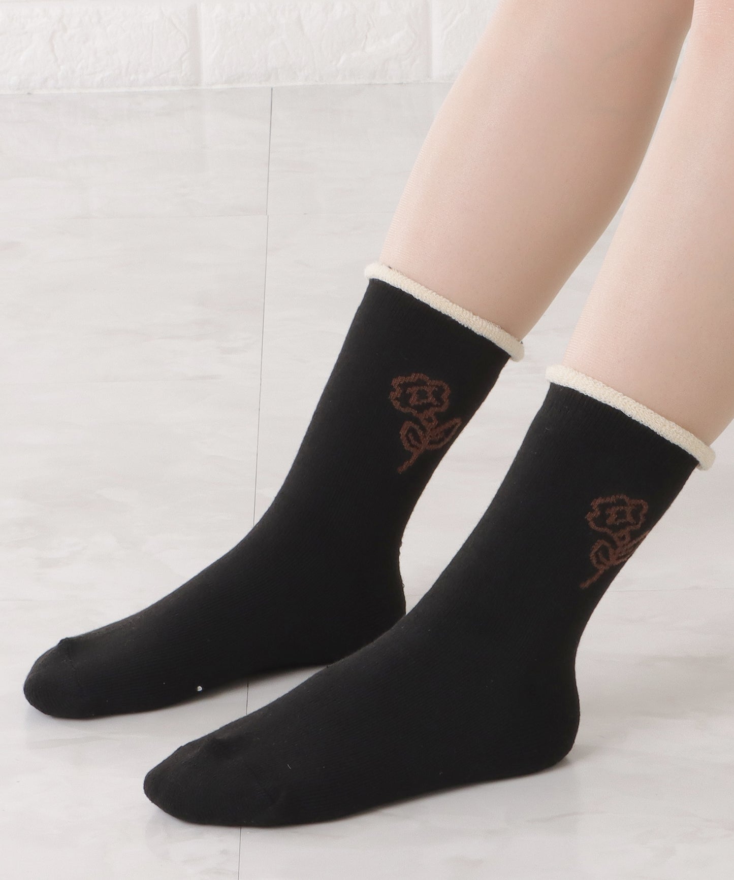 【10足セット】サイドフラワーショート丈シンプルルームソックス