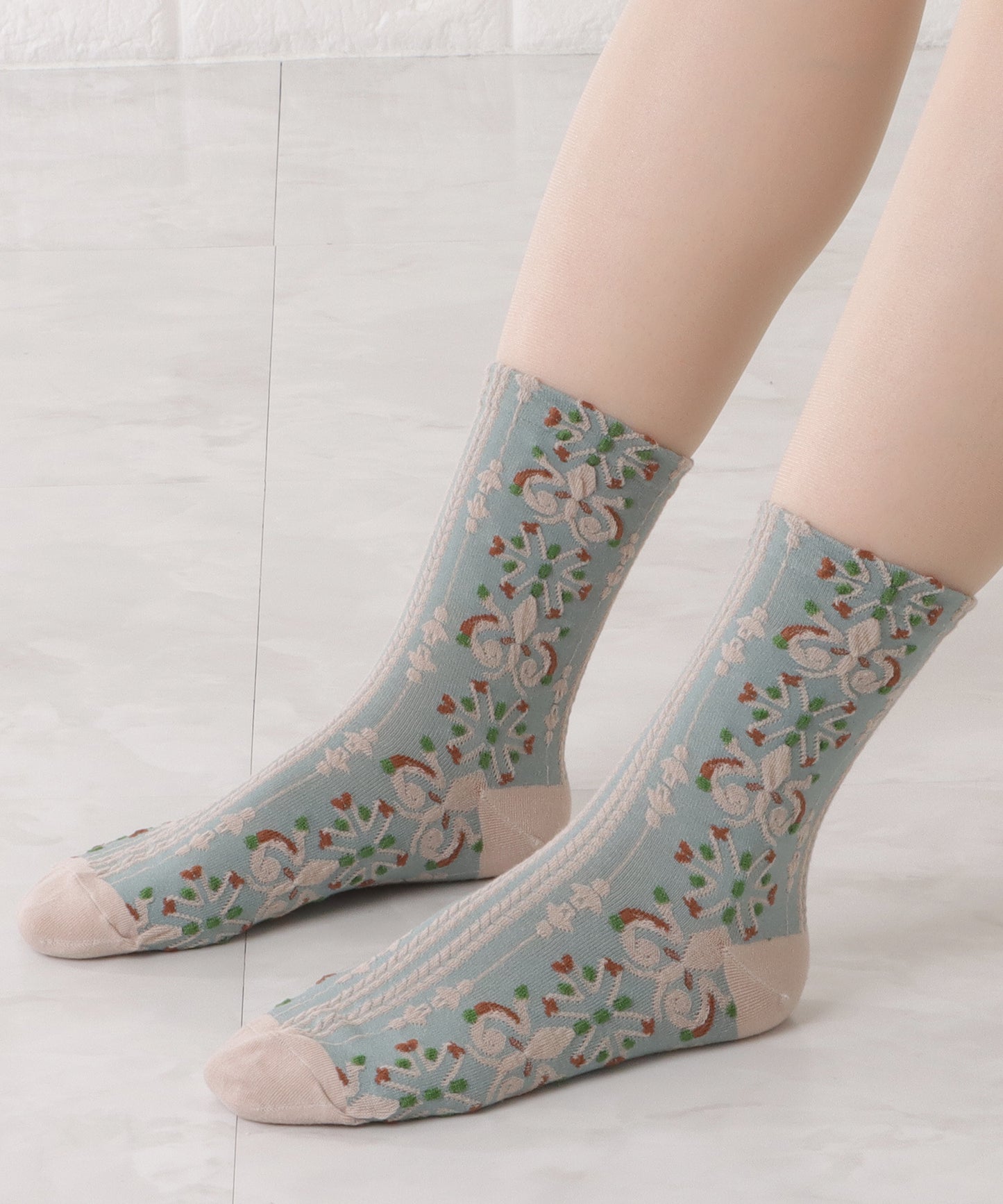 【10足セット】レトロ模様ショート丈立体ジャカードソックス