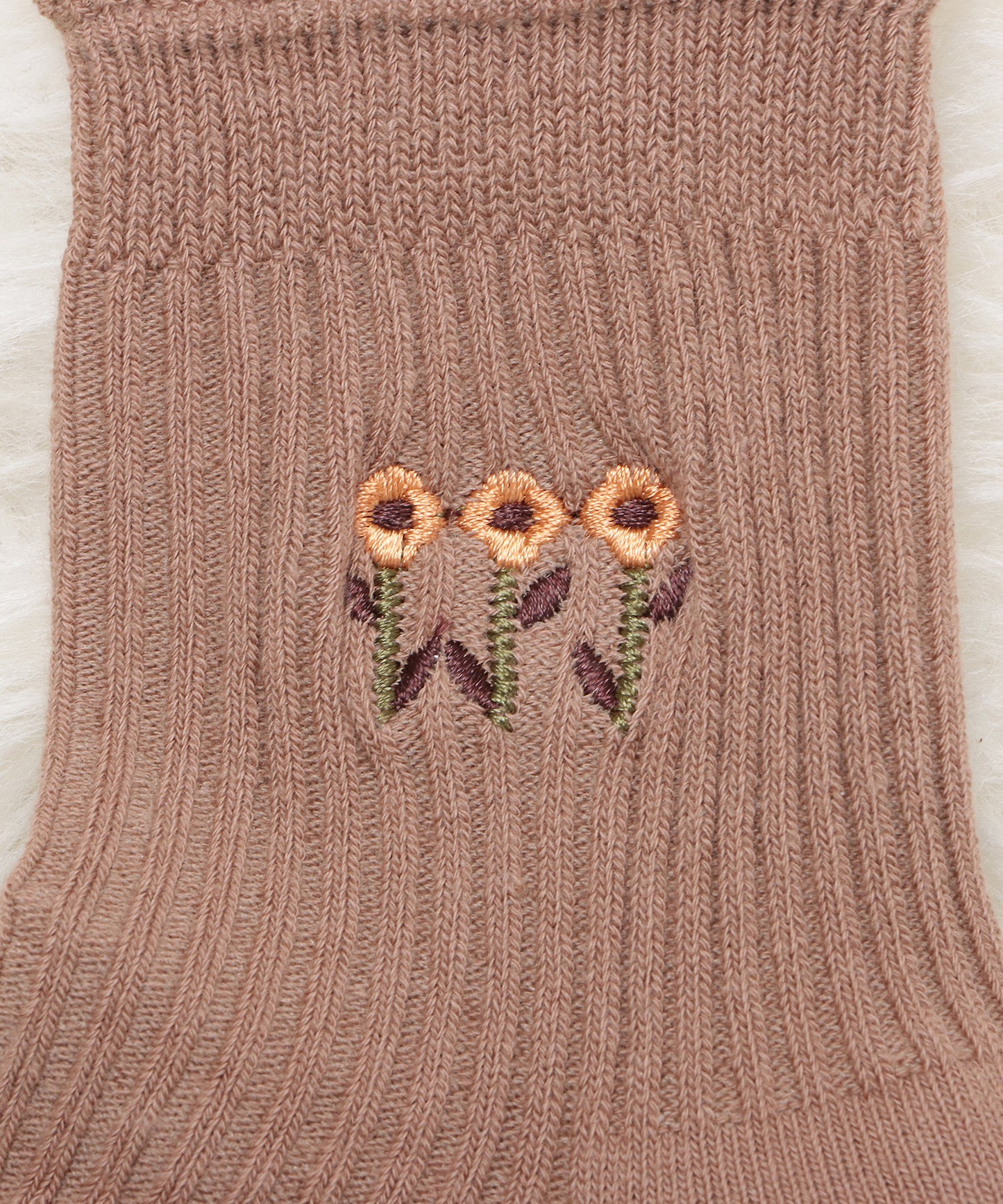 【6色組】 ワンポイント花柄刺繍ショートソックスセット