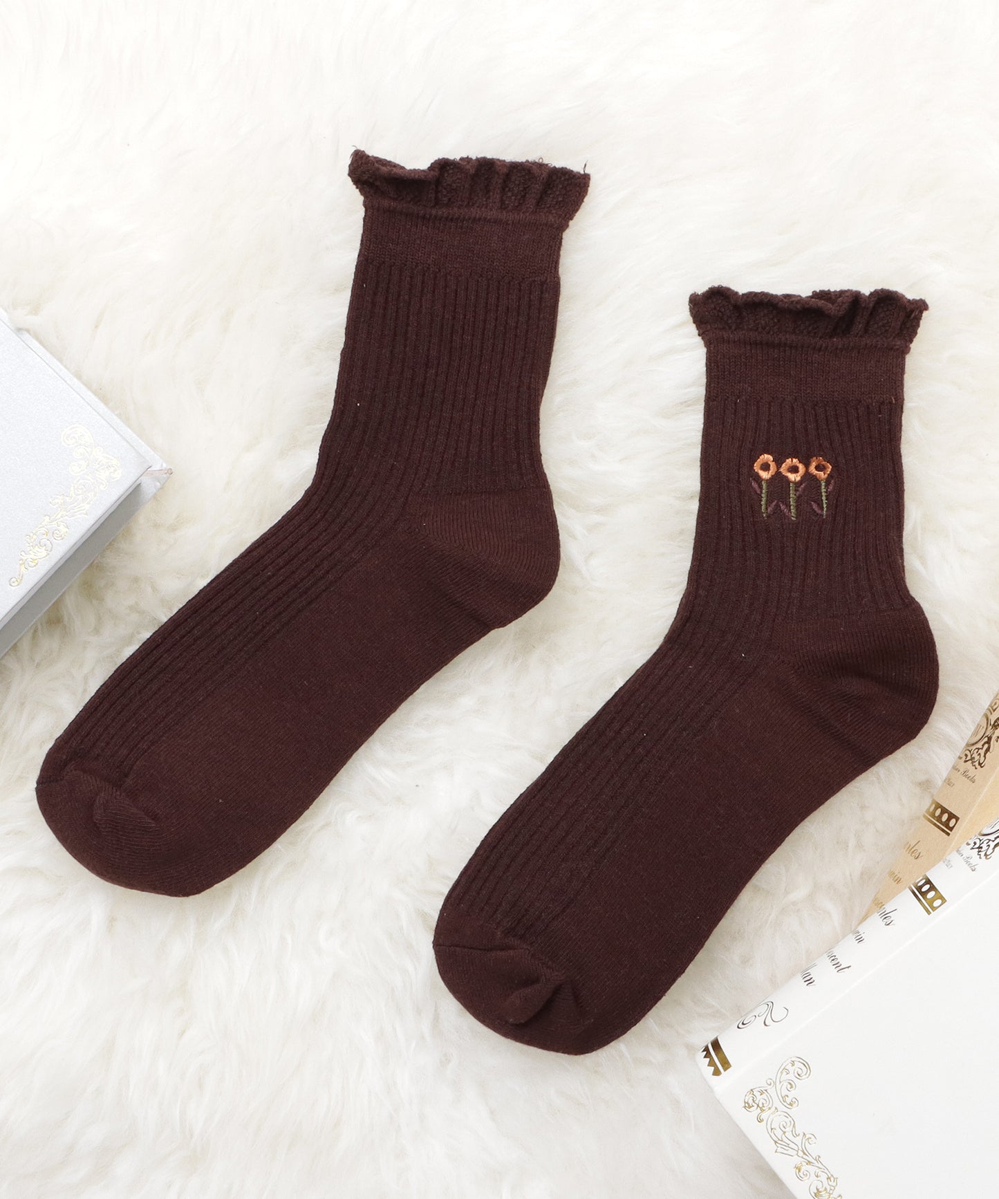 【6色組】 ワンポイント花柄刺繍ショートソックスセット