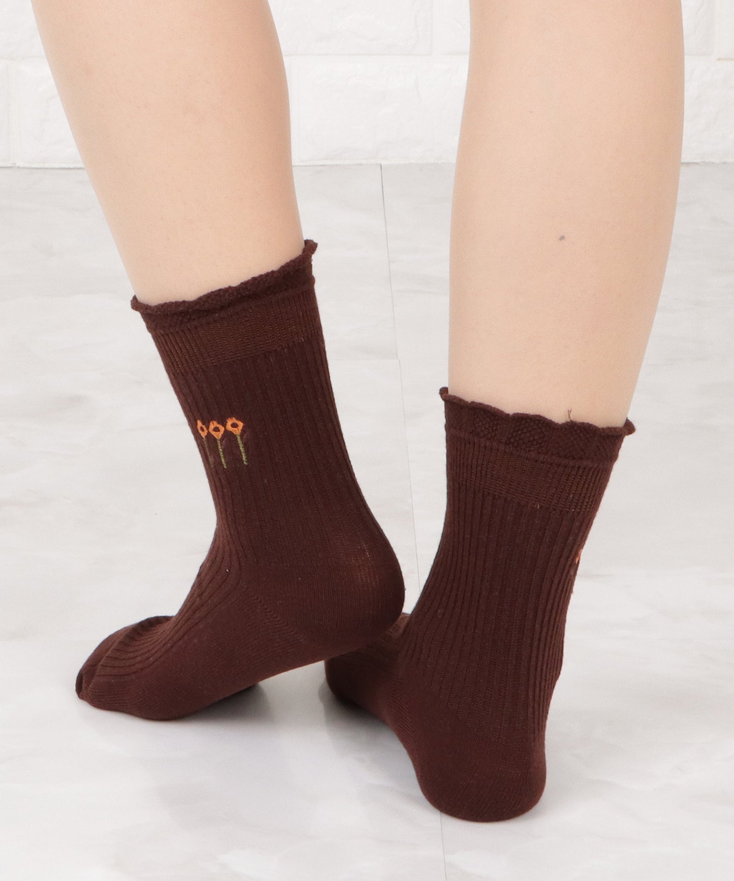 【6色組】 ワンポイント花柄刺繍ショートソックスセット