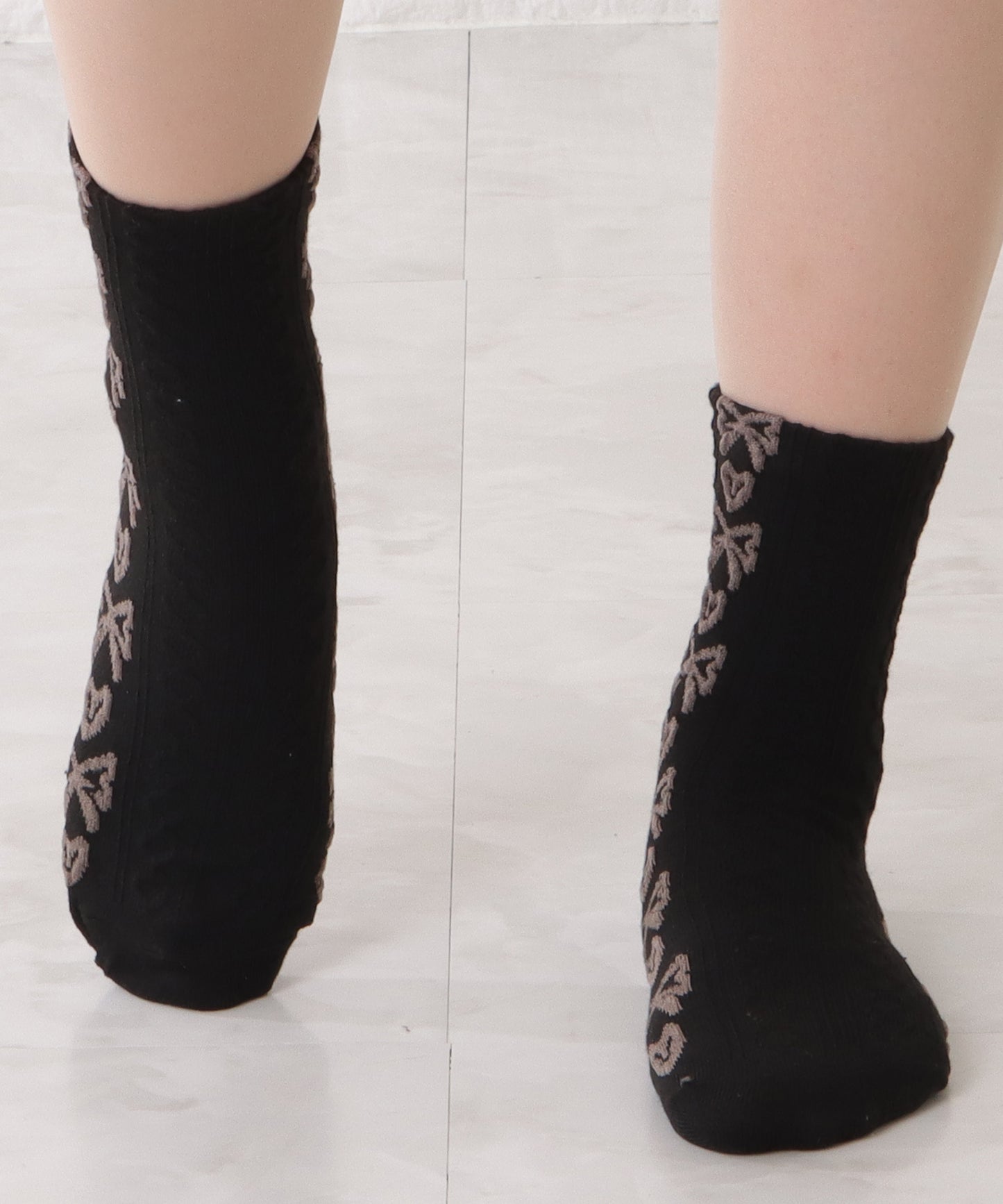 【10足セット】レトロ柄凹凸ショート丈ソックス
