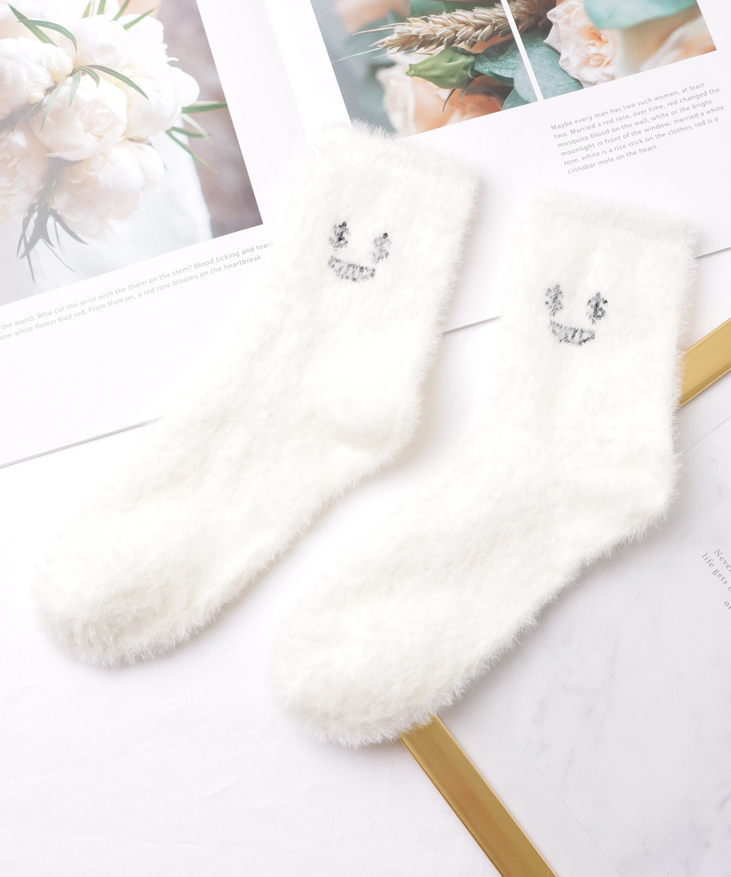 【10足セット】顔刺繍付きふわふわシャギーソックス