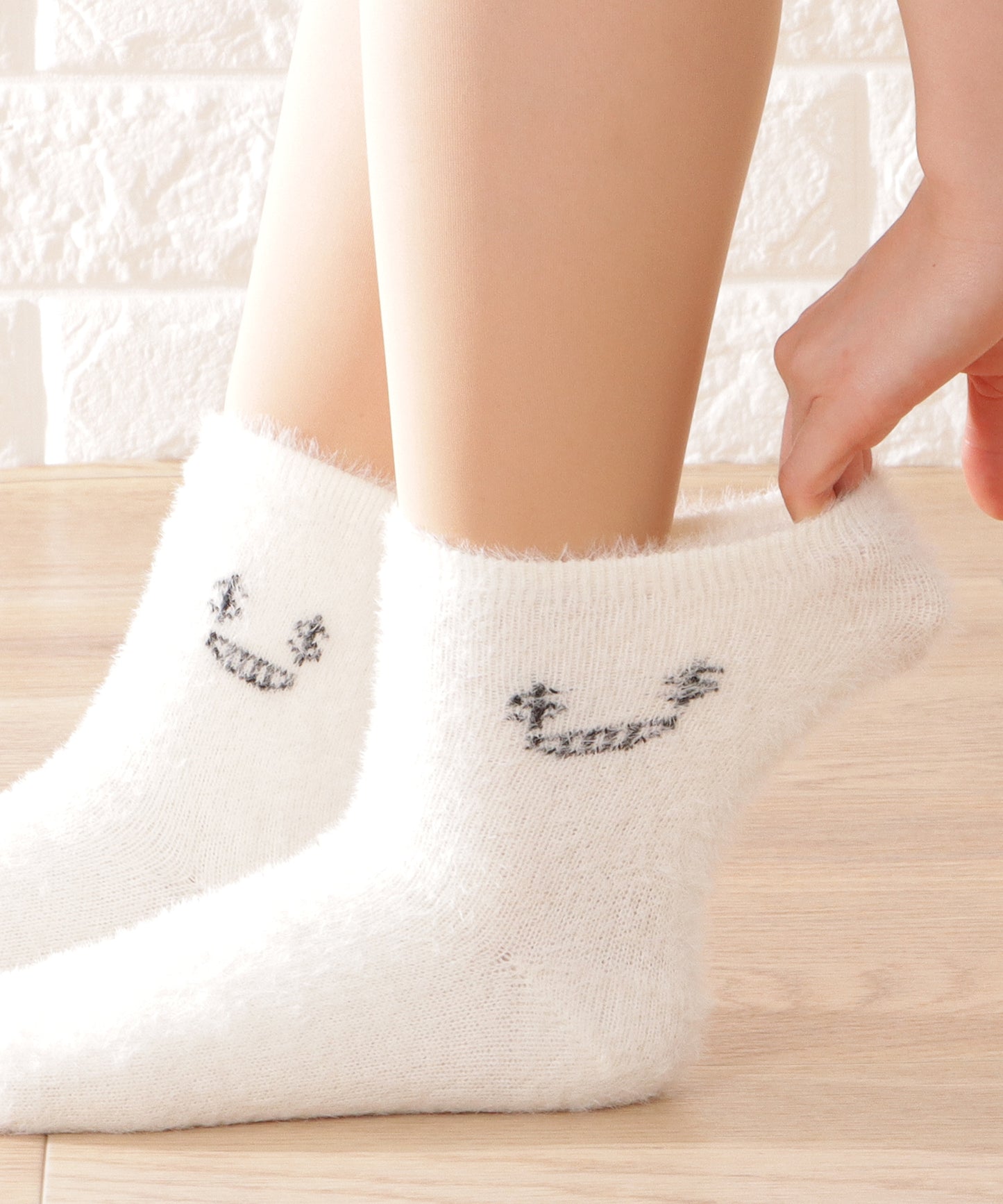 【10足セット】顔刺繍付きふわふわシャギーソックス