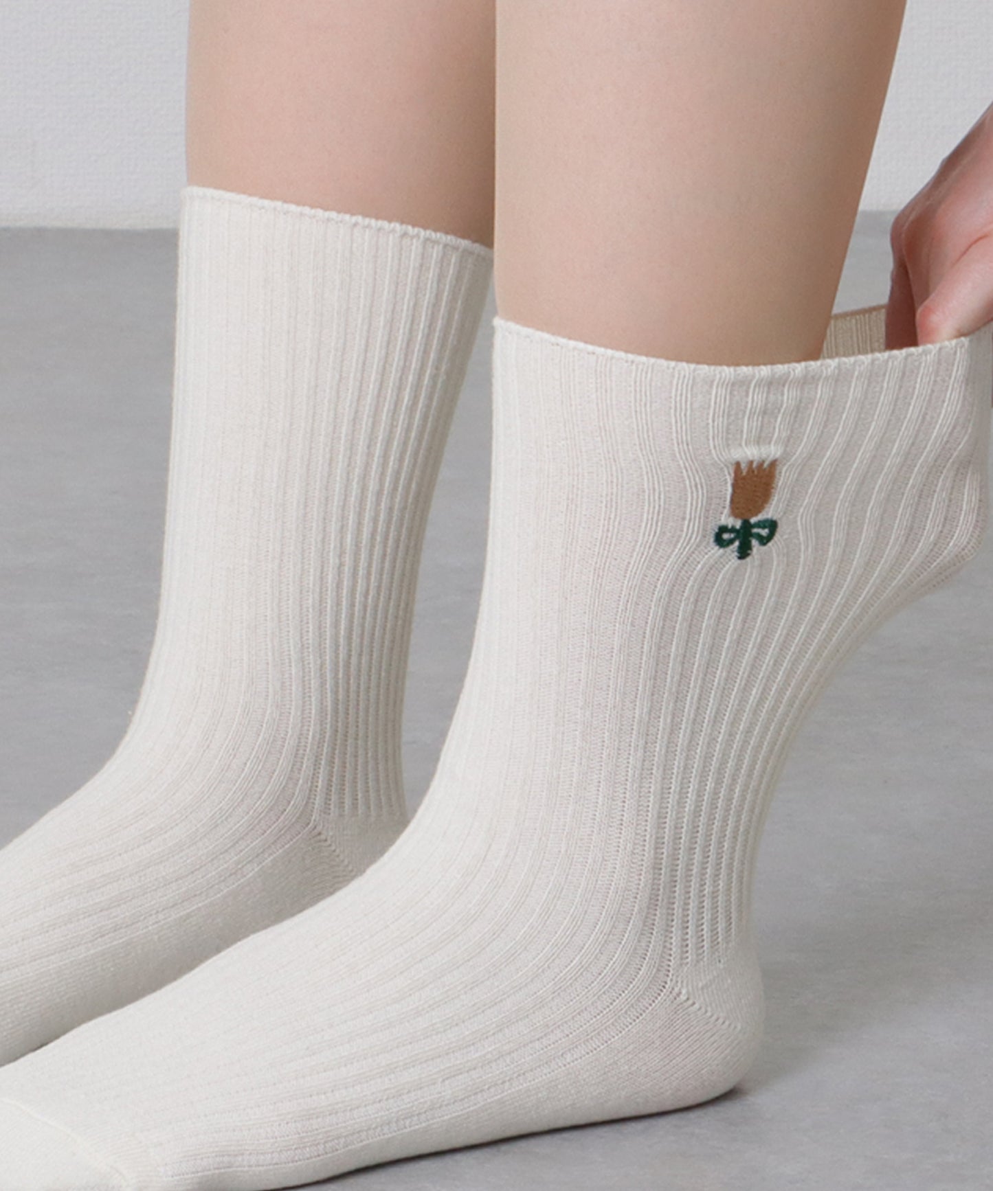 【6足セット】 選べる2タイプ チューリップ 刺繍 リブ クルー ソックス