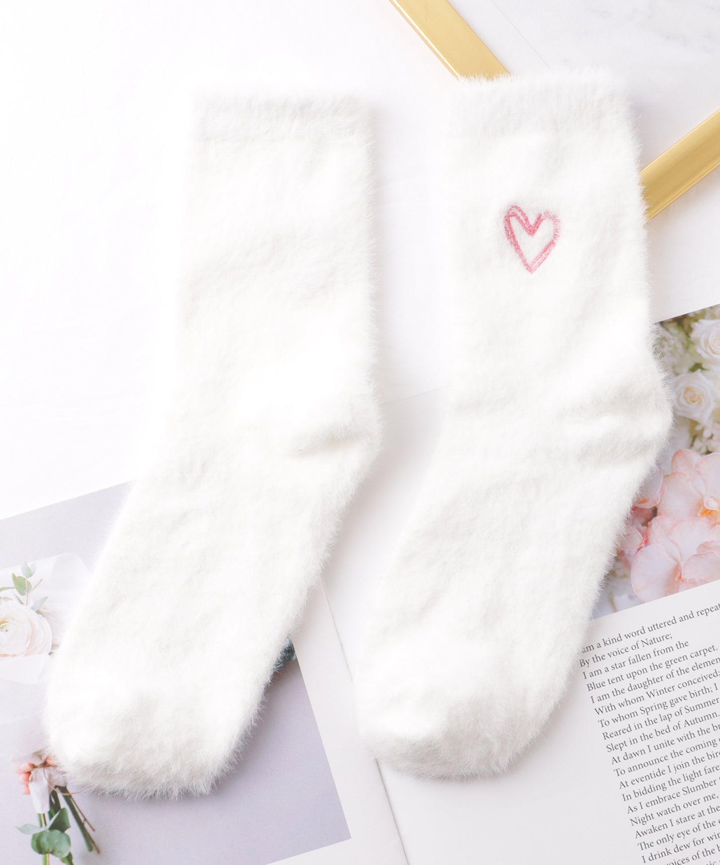 【5足セット】ハート 刺繍 シャギー ルーム ソックス
