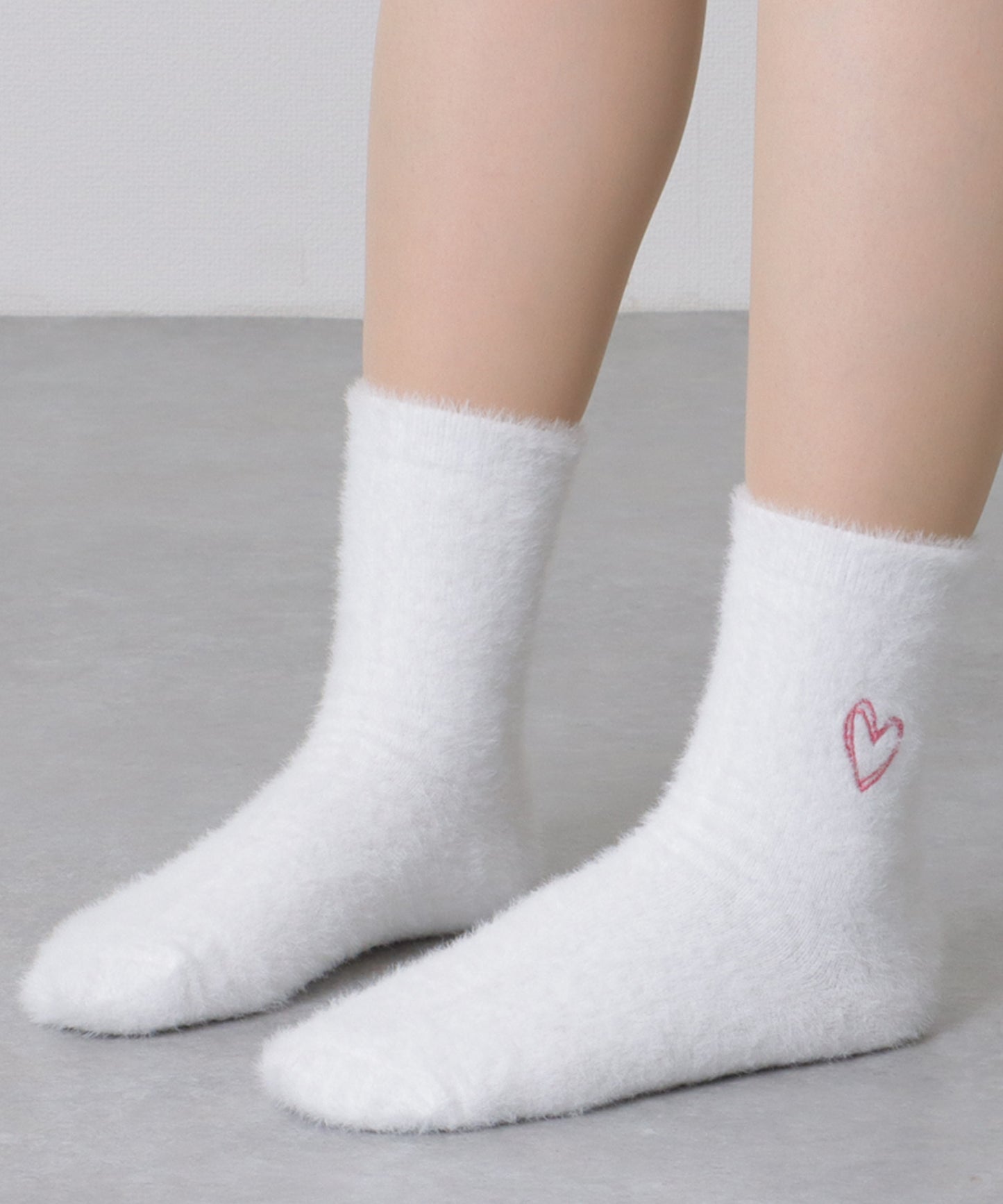 【5足セット】ハート 刺繍 シャギー ルーム ソックス