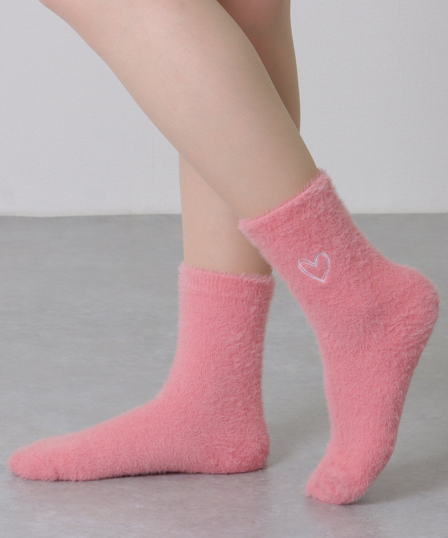 【5足セット】ハート 刺繍 シャギー ルーム ソックス