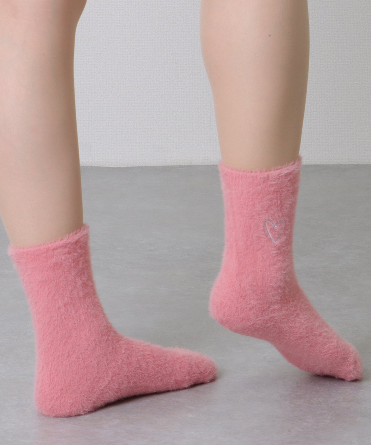 【5足セット】ハート 刺繍 シャギー ルーム ソックス