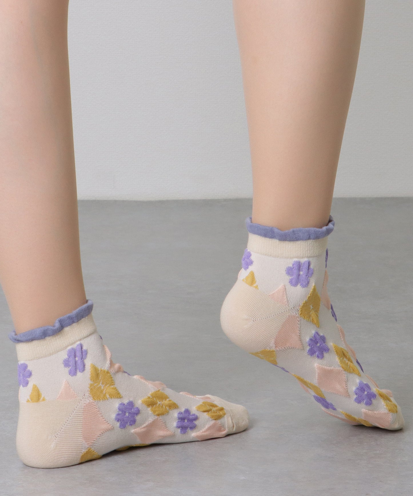 【10足セット】 カラフル 立体 フラワー ショート丈 ソックス