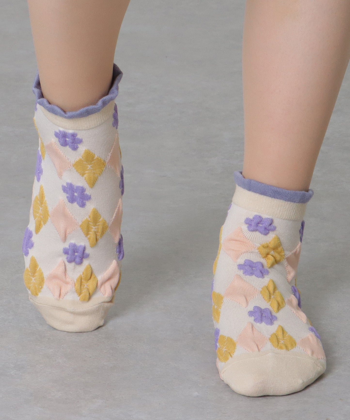 【10足セット】 カラフル 立体 フラワー ショート丈 ソックス