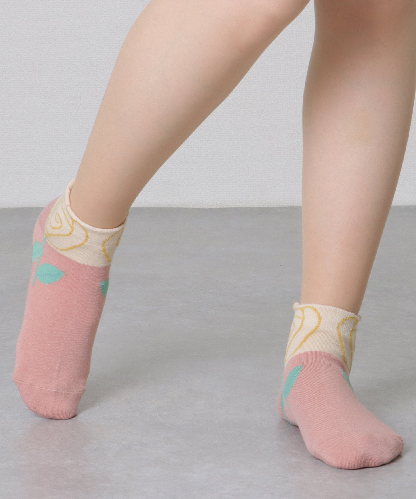 【10足セット】 カラフル 立体 フラワー ショート丈 ソックス