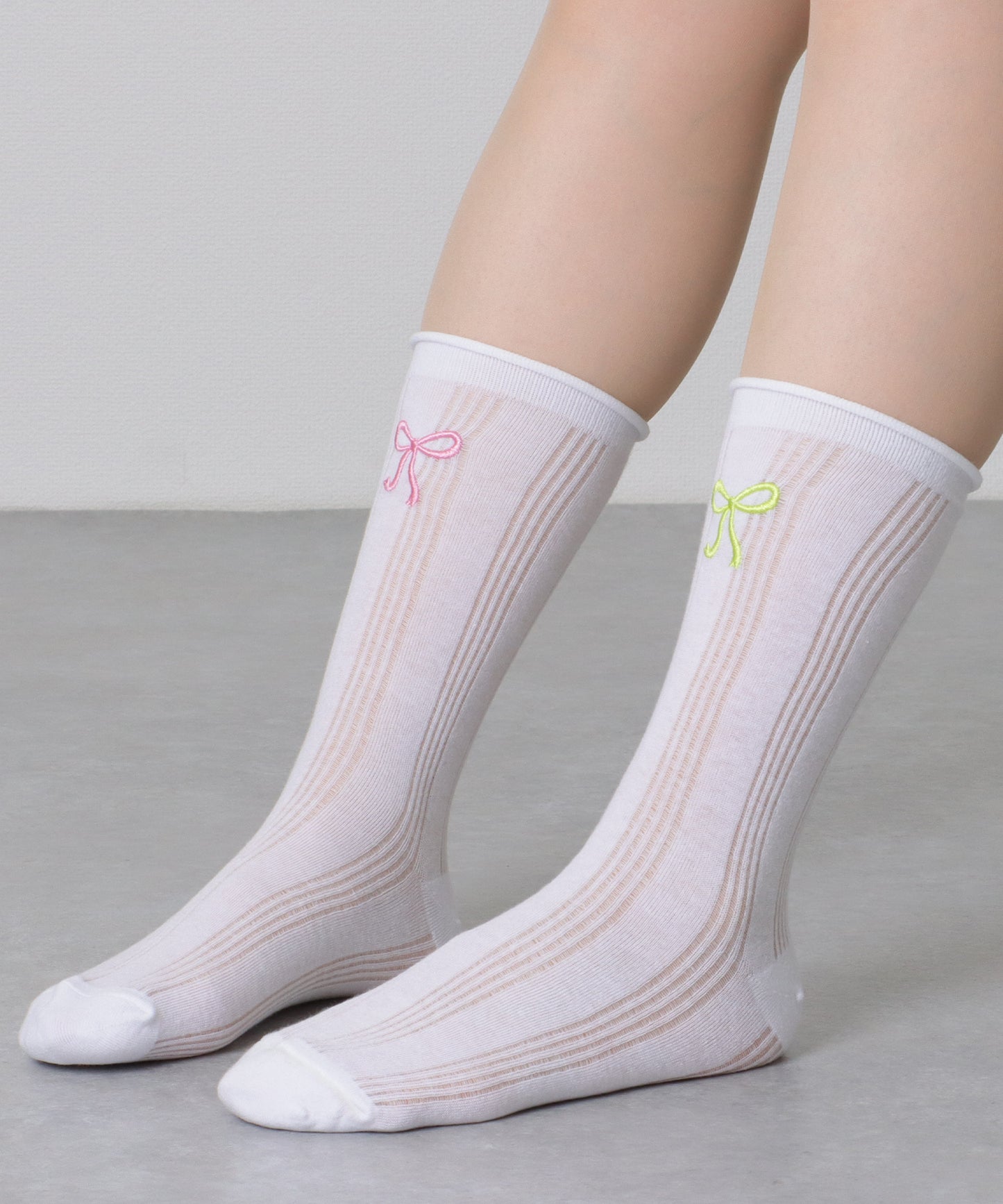 【4足組】 ソリッドカラー リボン刺繍 リブ クルー ソックス