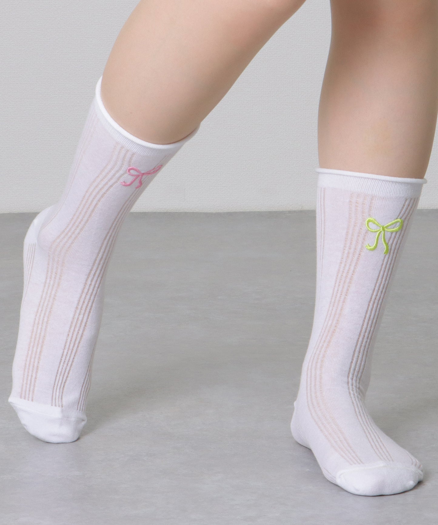 【4足組】 ソリッドカラー リボン刺繍 リブ クルー ソックス