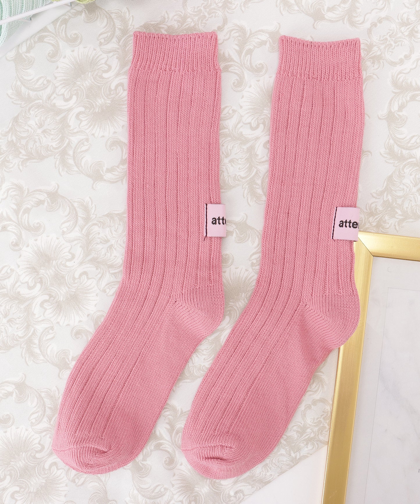 【6足セット】バック タグ付き ソリッドカラー リブ クルー ソックス