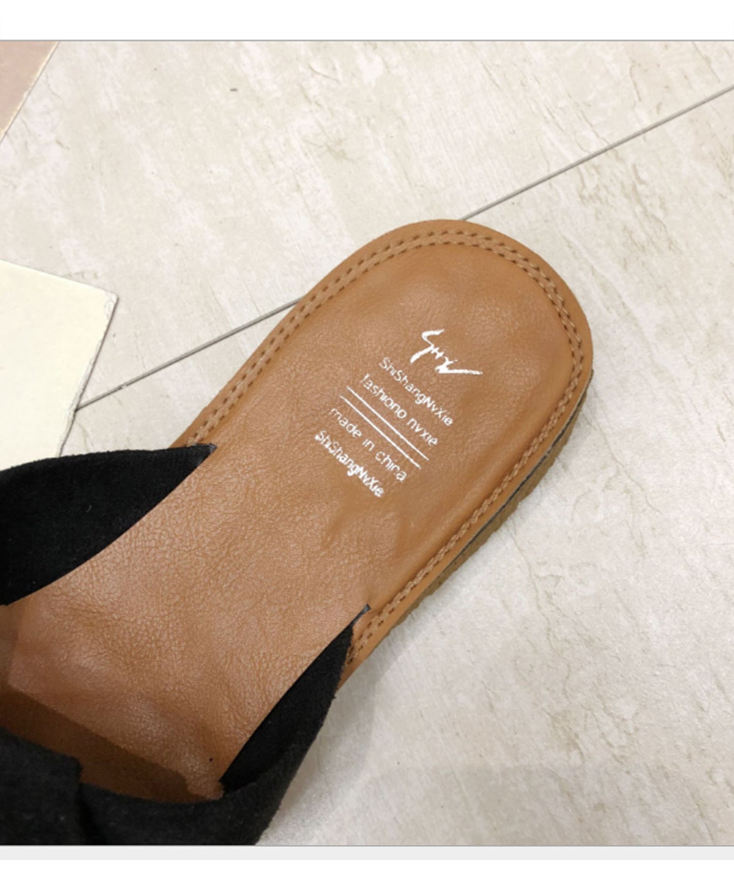 クロスフラットサンダル