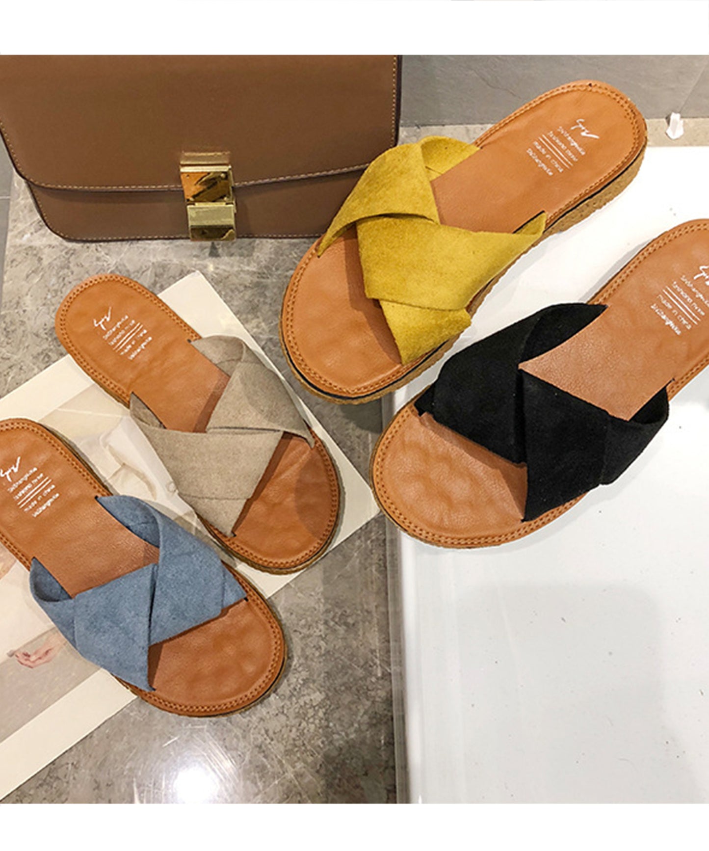 クロスフラットサンダル