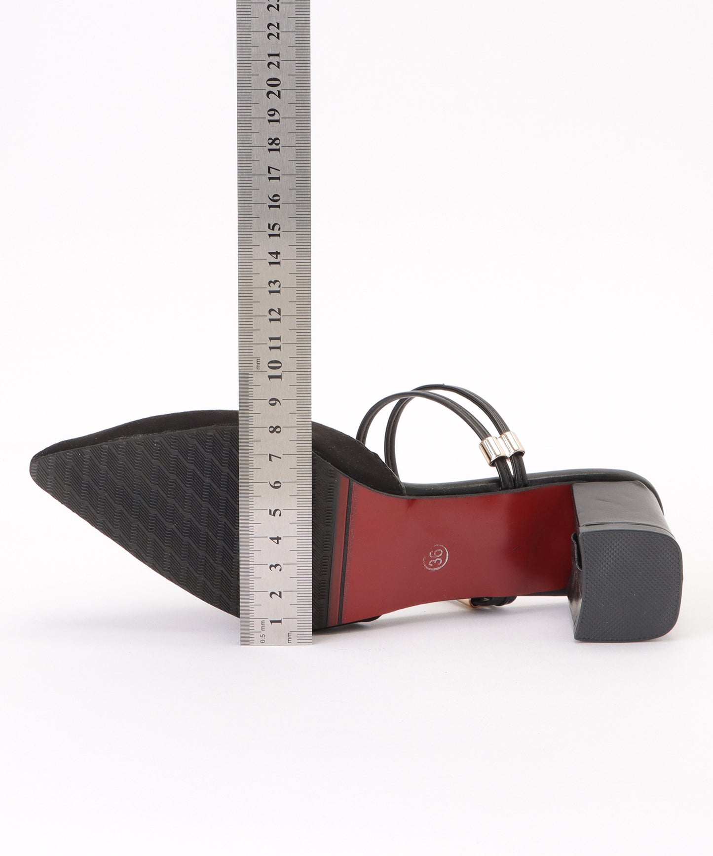 ポインテッドトゥダブルストラップサンダル