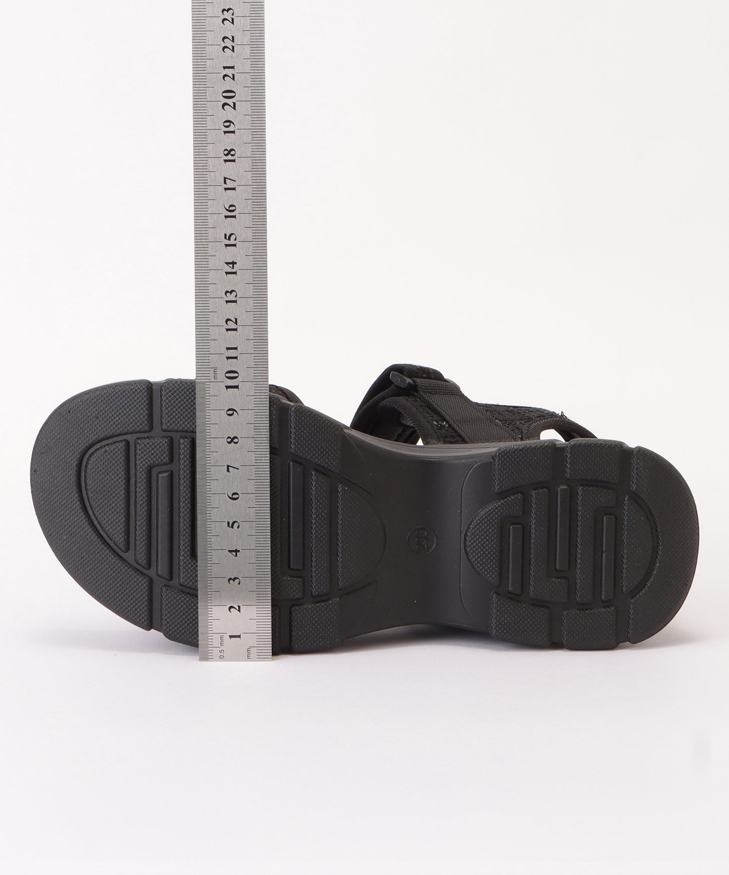 チェック柄プラットフォームサンダル