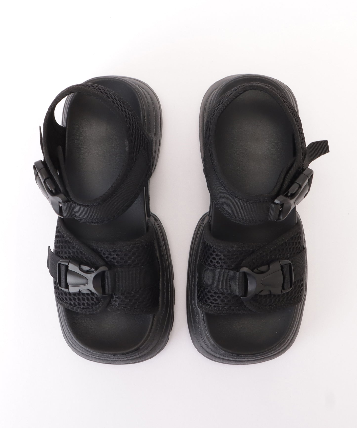 厚底メッシュプラットフォームサンダル