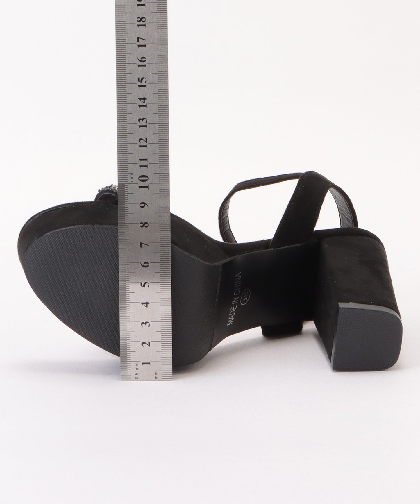 スエードチャンキーハイヒールサンダル