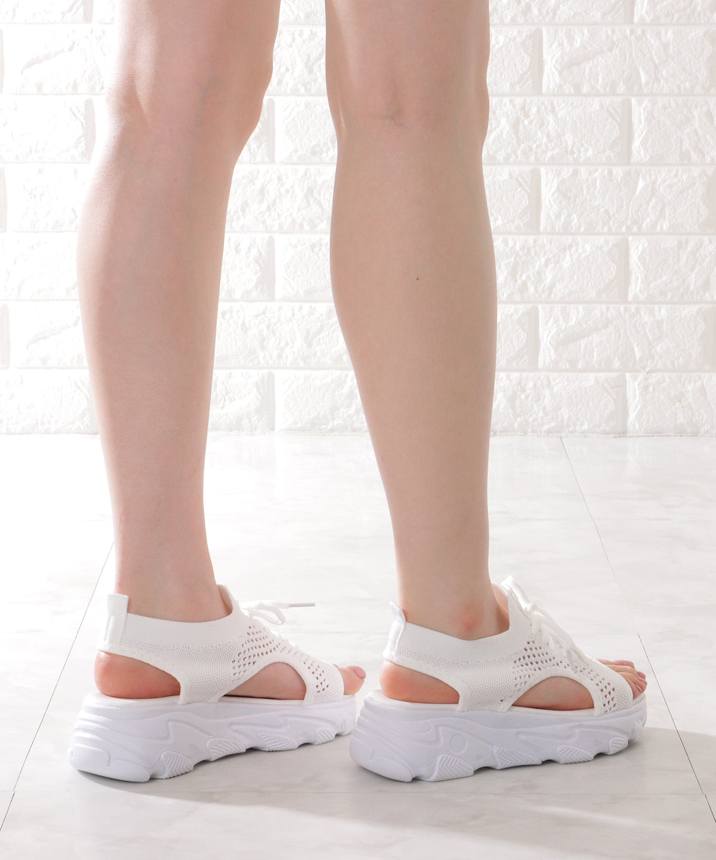 厚底スニーカーソールメッシュサンダル