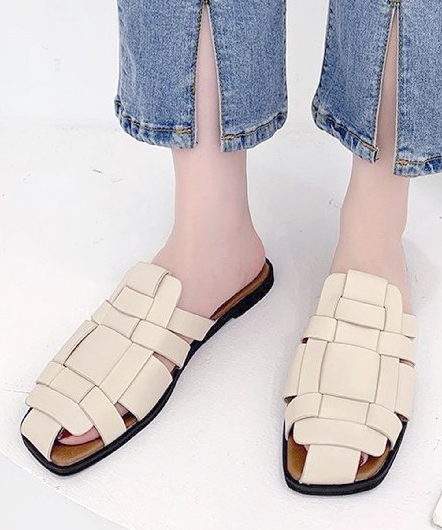 編み込みスリッパサンダル