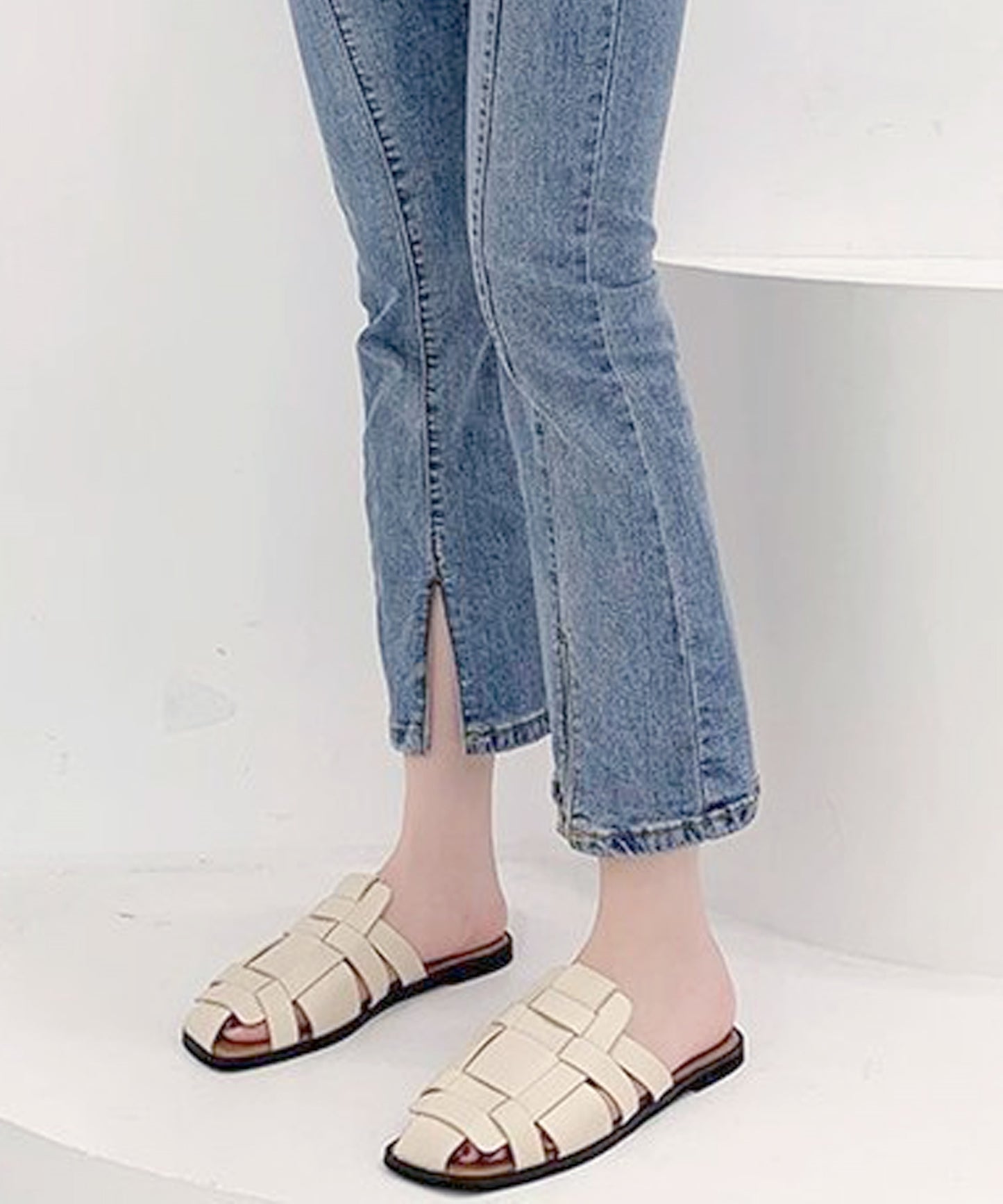 編み込みスリッパサンダル