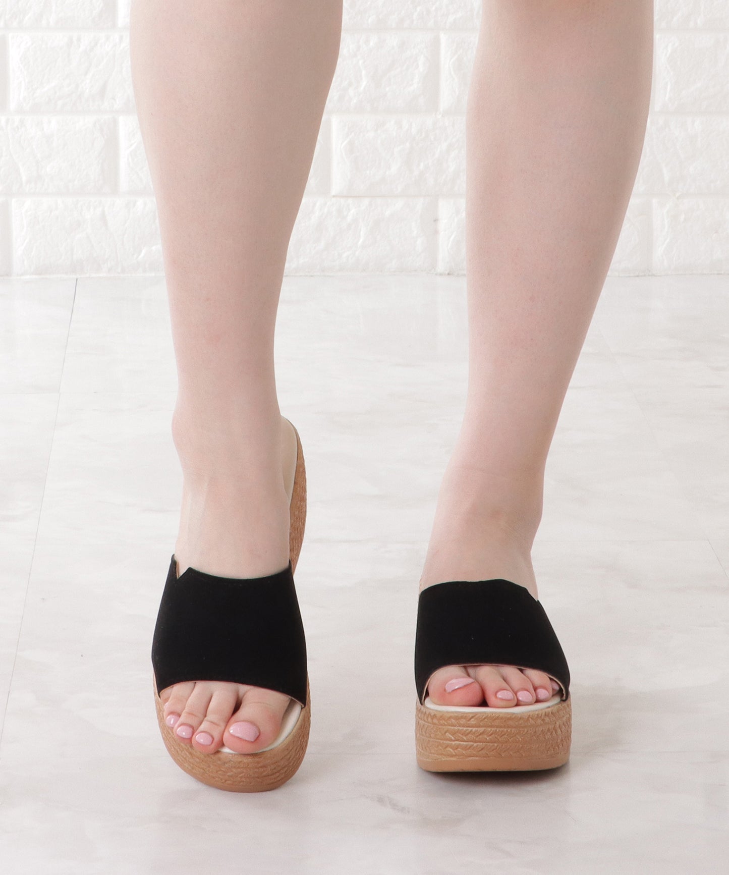 スエード調スリット厚底サンダル