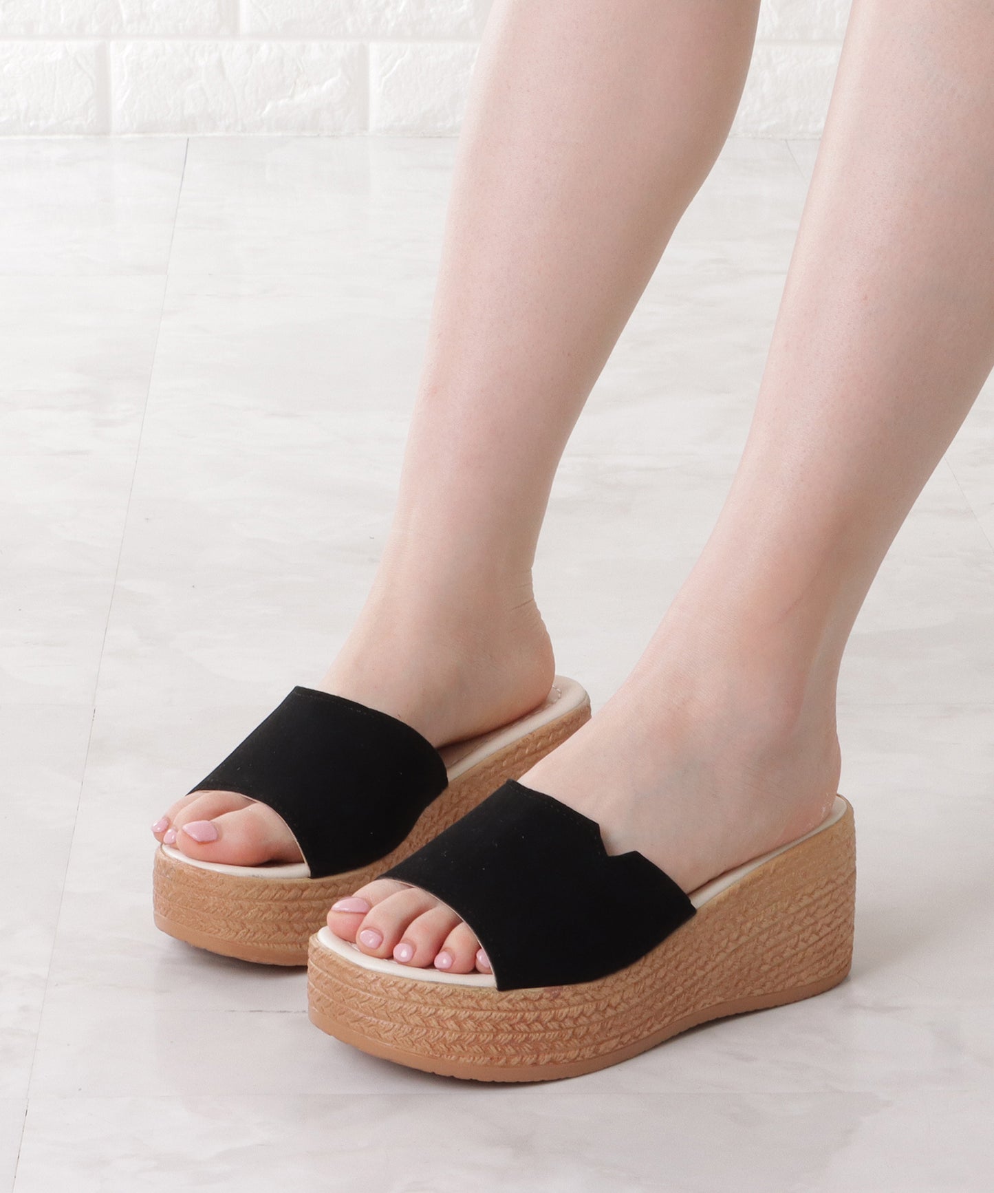 スエード調スリット厚底サンダル