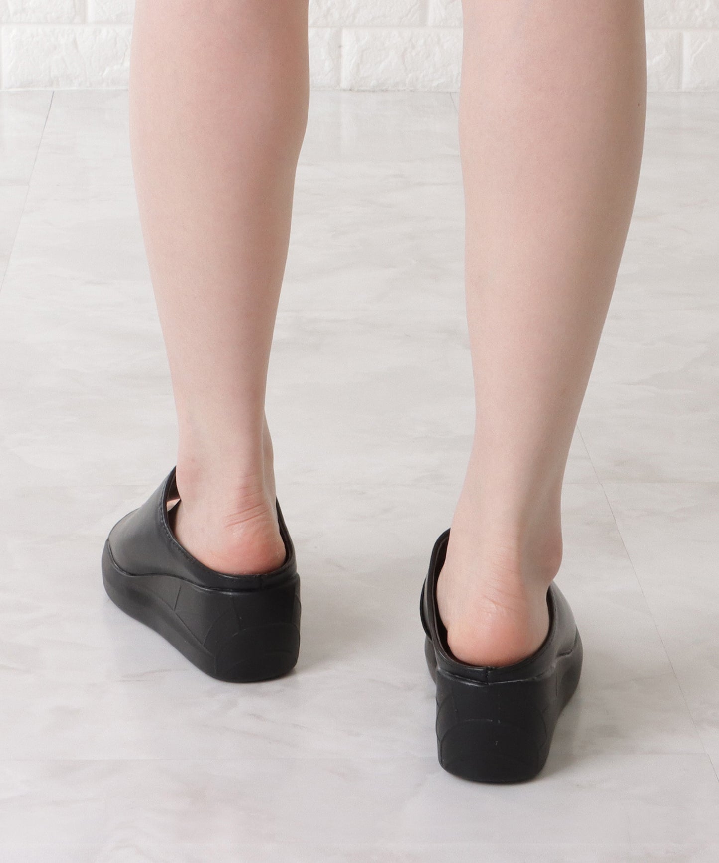 ボリュームウエッジオープントゥサンダル