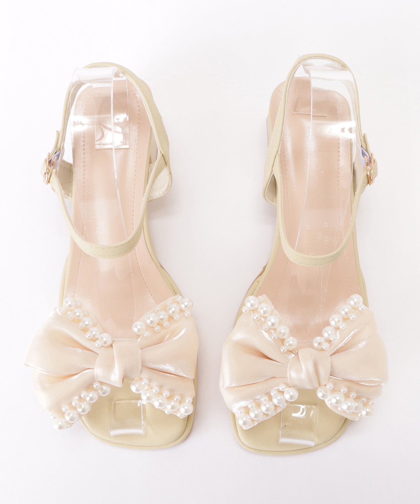パールリボンバックストラップパンプス