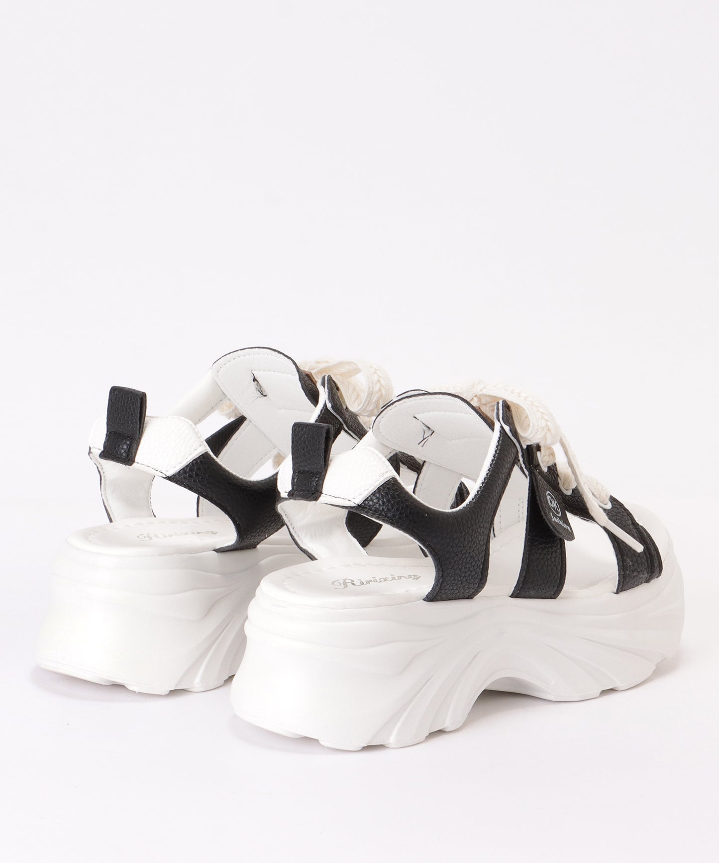 厚底 レースアップ ボリューム スニーカー サンダル