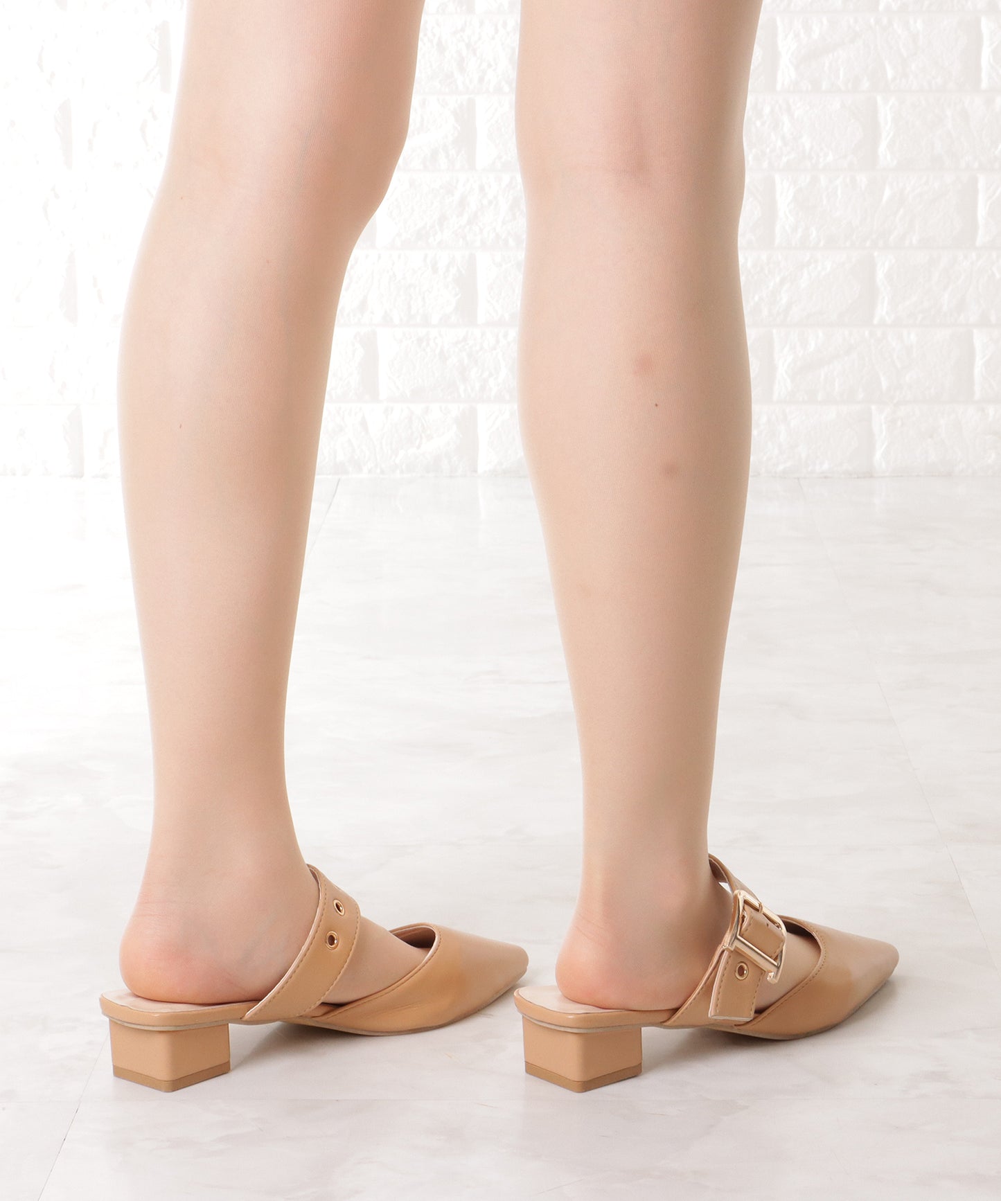 ポインテッド スタッズ ミュール サンダル