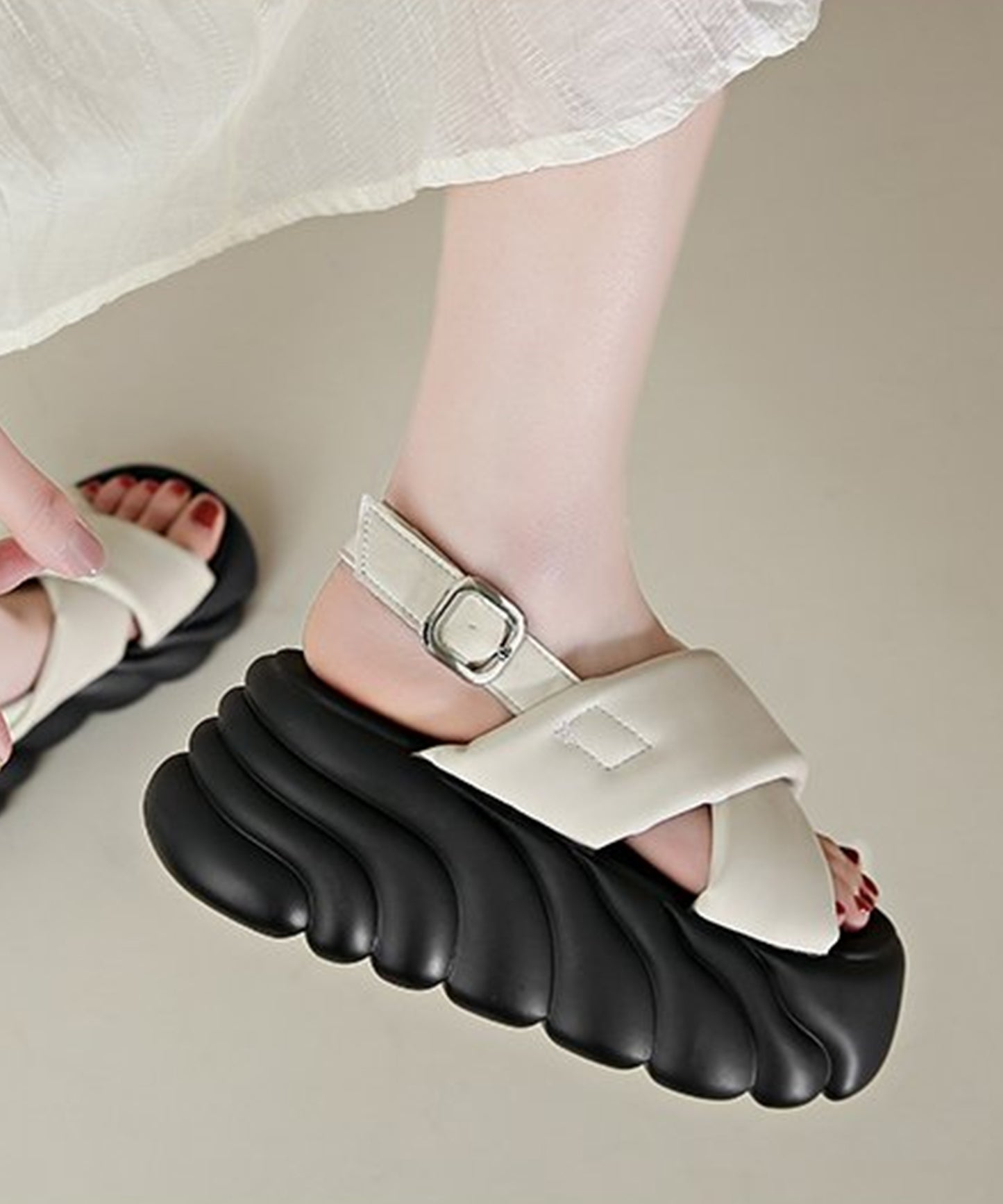 クロス バンド 厚底 ストラップ サンダル