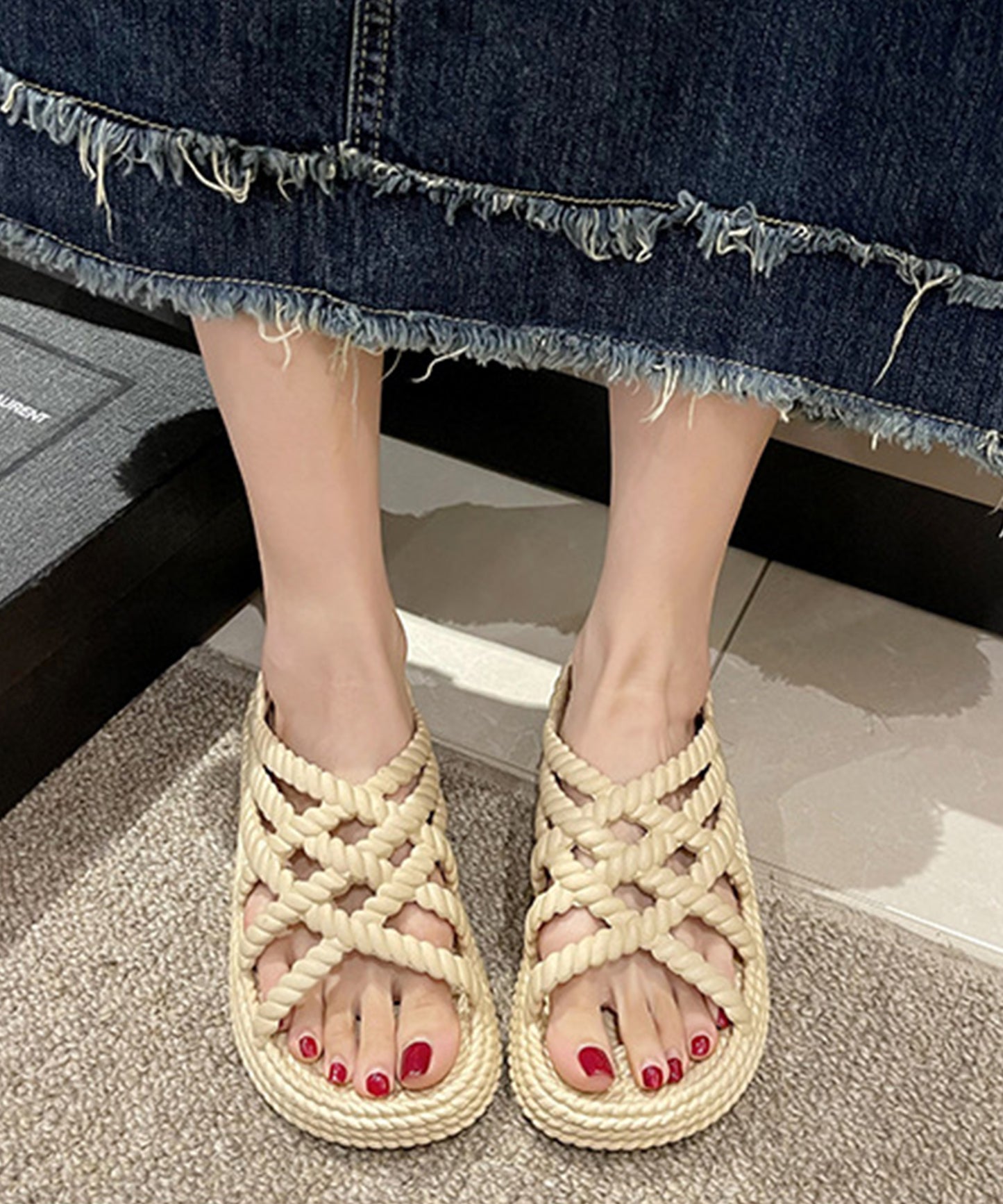 ツイスト メッシュ バックストラップ フラット サンダル
