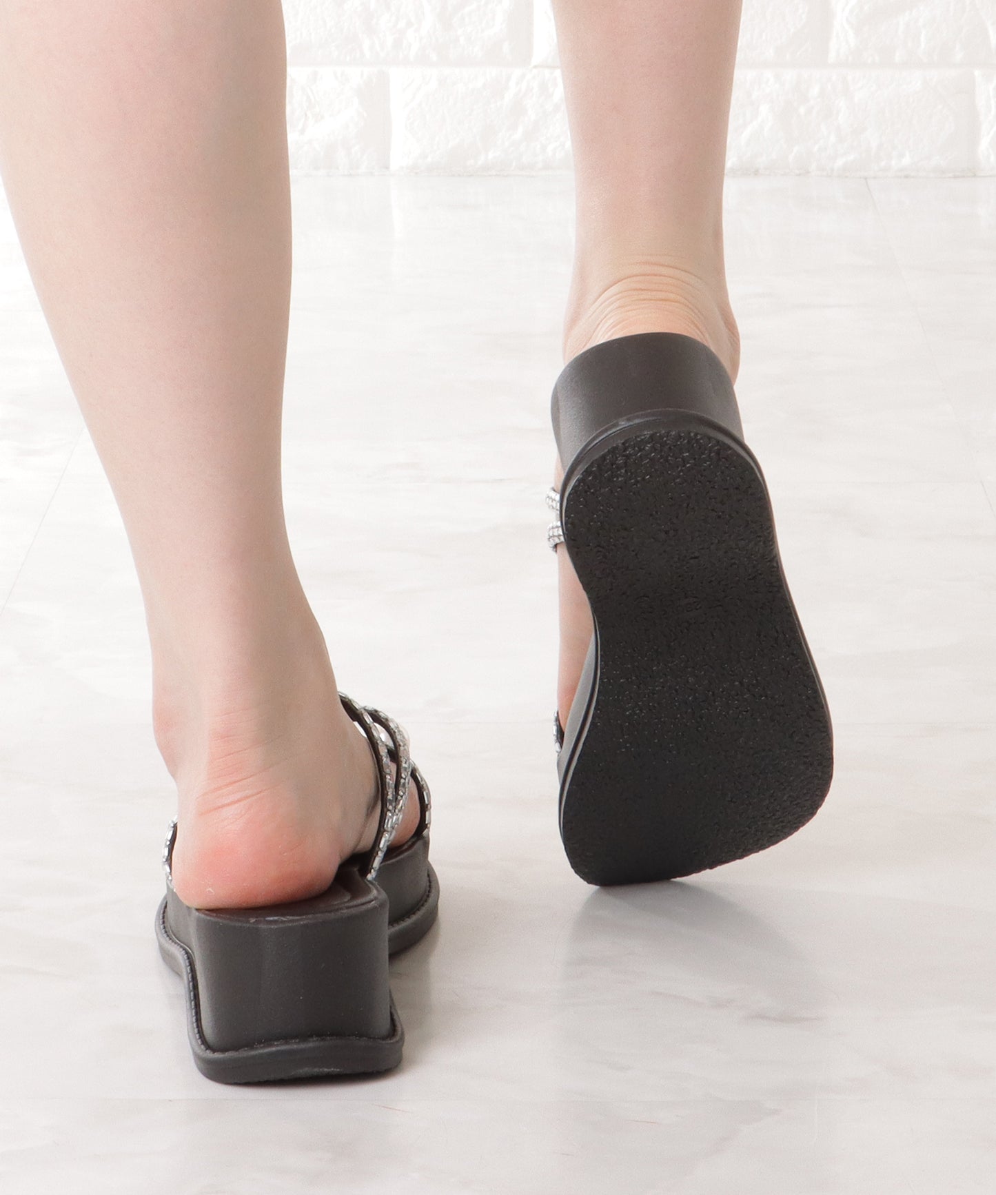 パール付き ビジュー ストラップ 厚底 トング サンダル