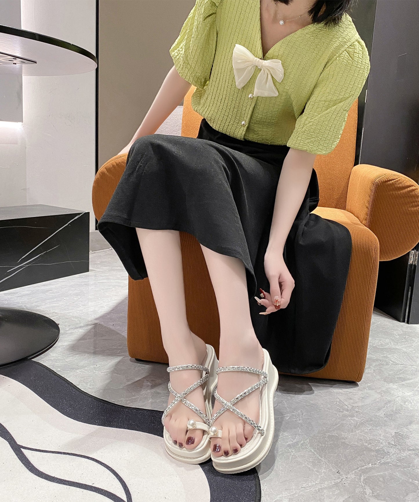 パール付き ビジュー ストラップ 厚底 トング サンダル